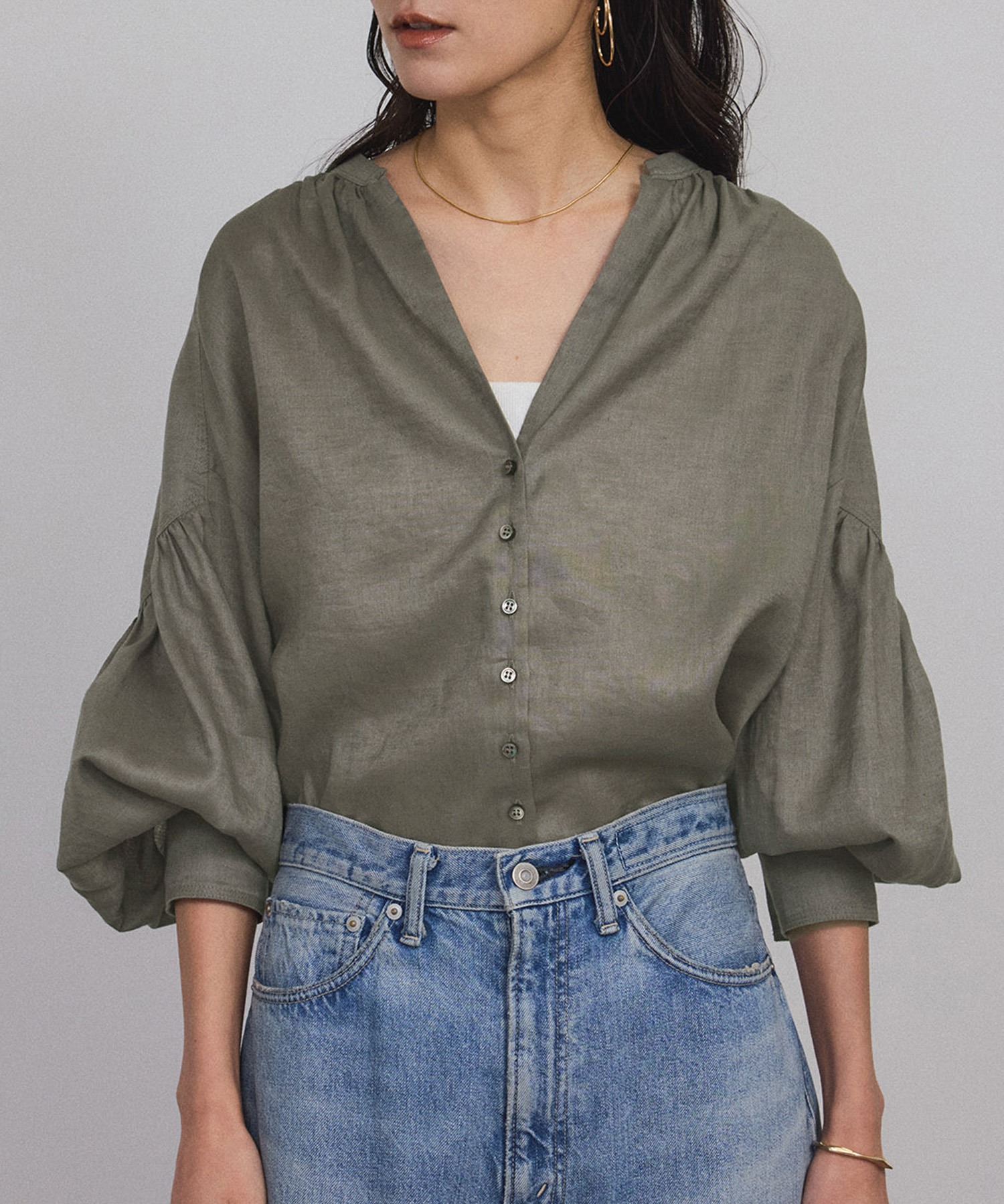Linen‑like relaxed gauze blouse / 【GENTLE LINEN】