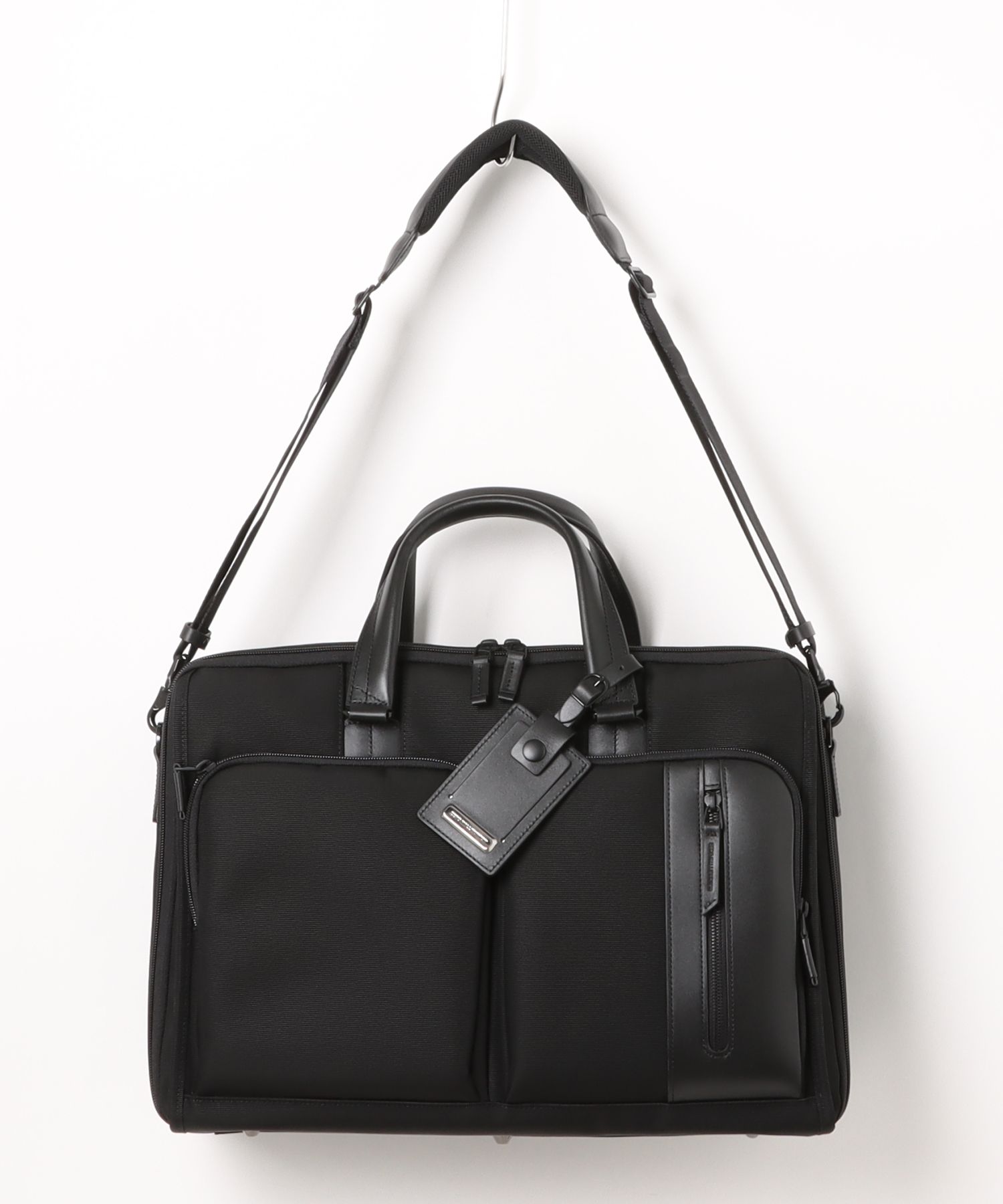 ZEST2 Brief Case L B4 15.6インチPC EXP 81338