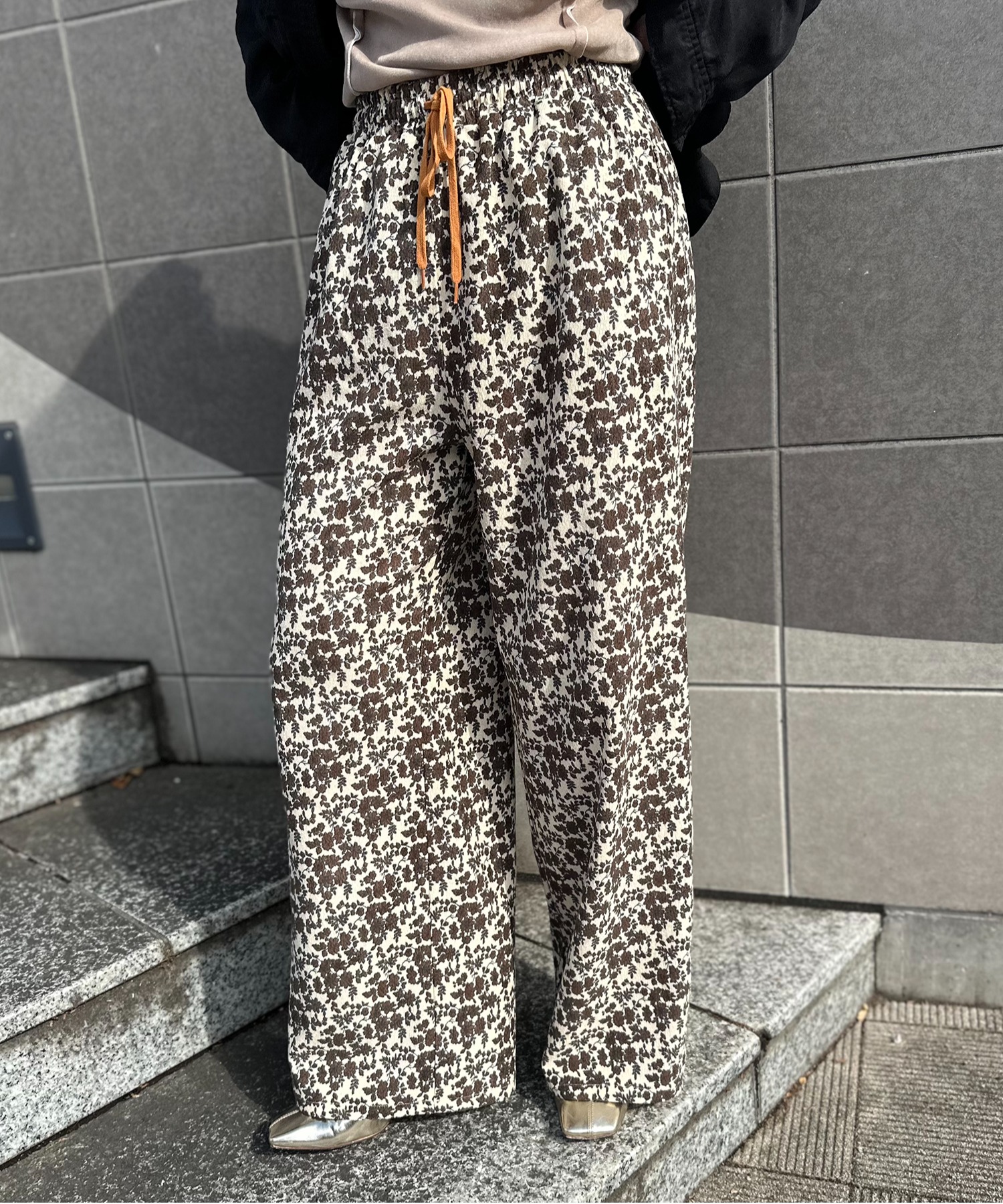 ブラウン
model:154cm 着用サイズ:FREE