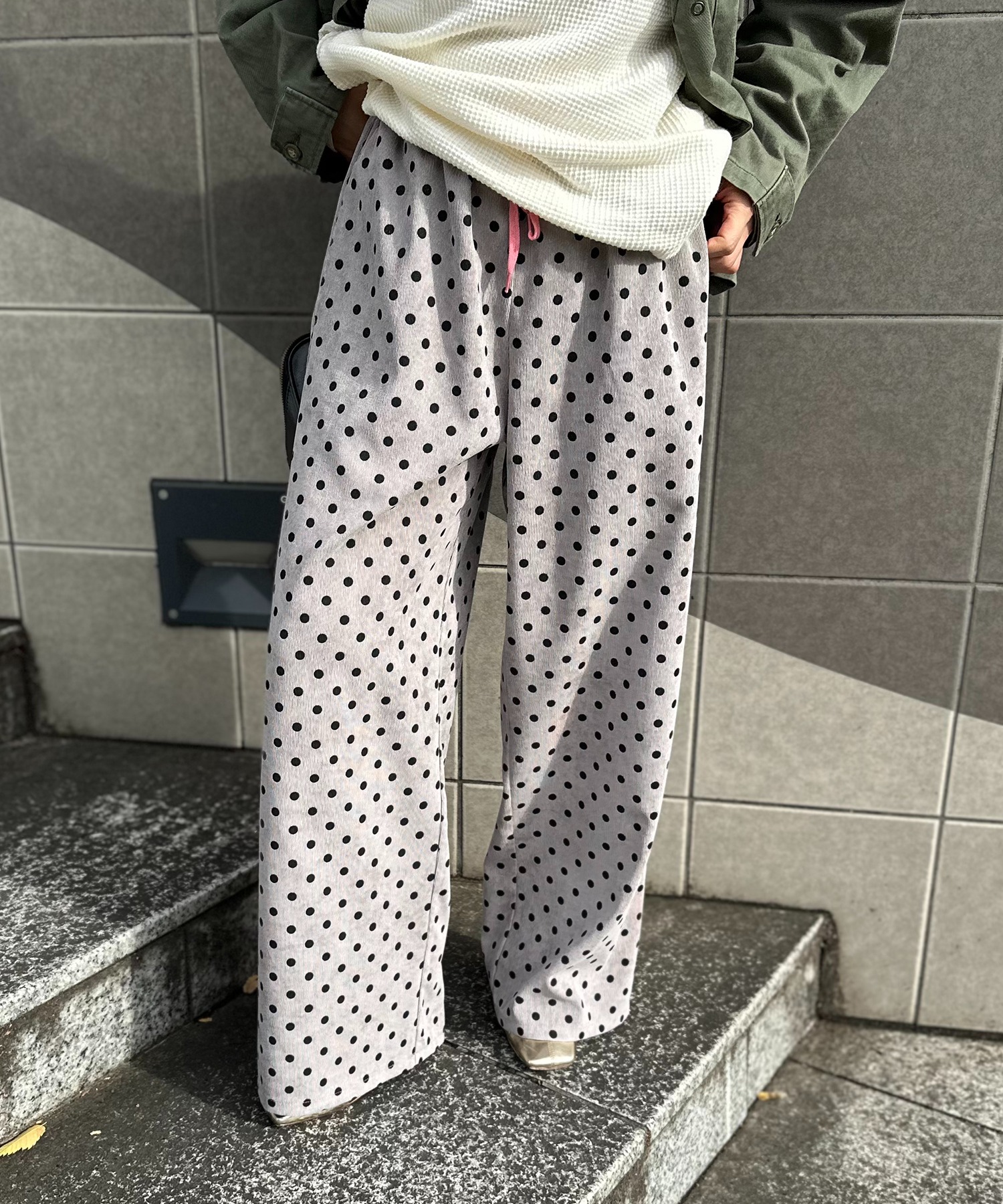 グレー
model:154cm 着用サイズ:FREE