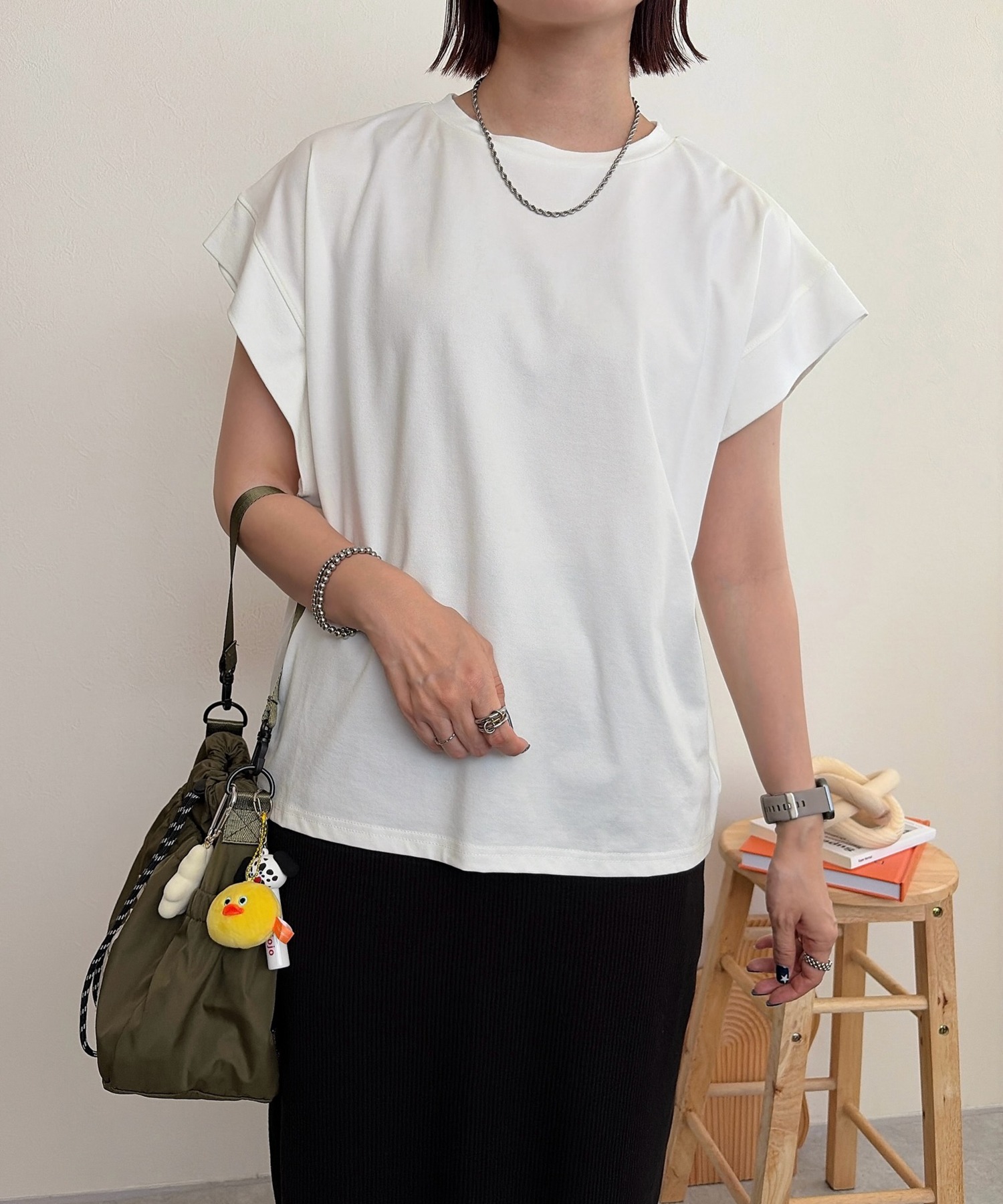 model：H162 着用サイズ：FREE