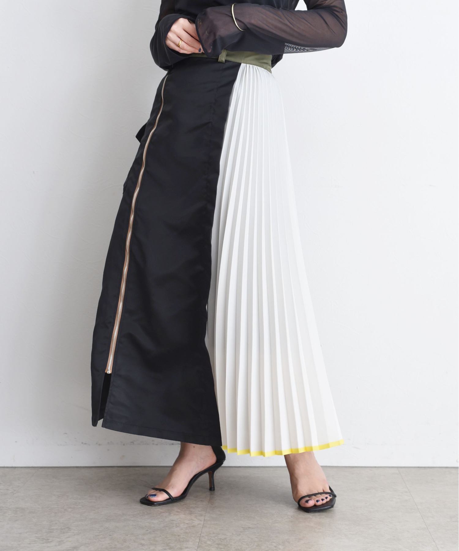 サイドプリーツミリタリーZIPスカート Eimee Law│Eimee Law & LHELBIE