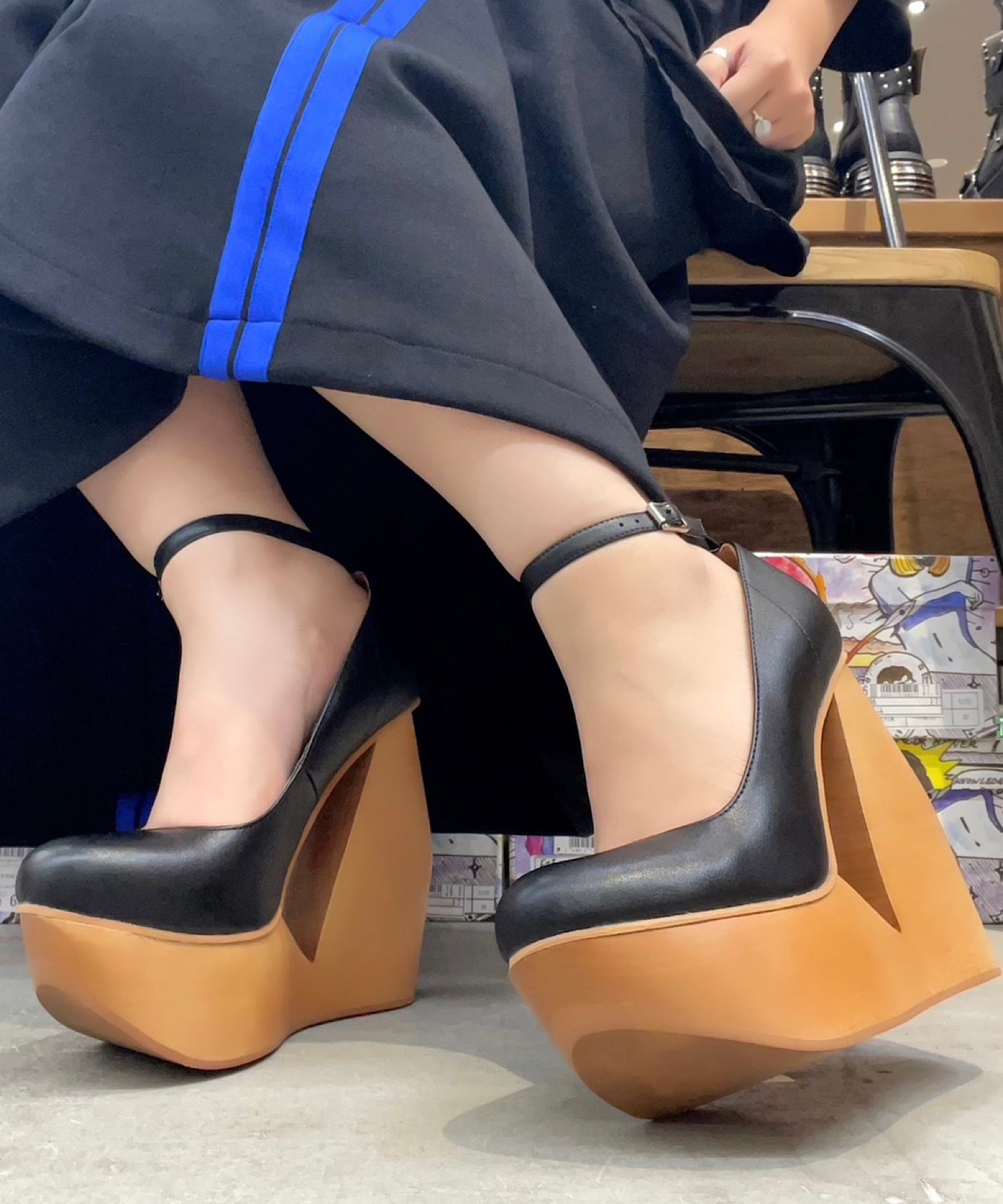 ウッドヒールパンプス JUST ABOUT│Jeffrey Campbell OFFICIAL ONLINE