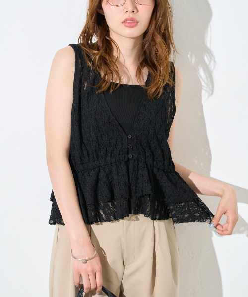 model：163cm / size：F