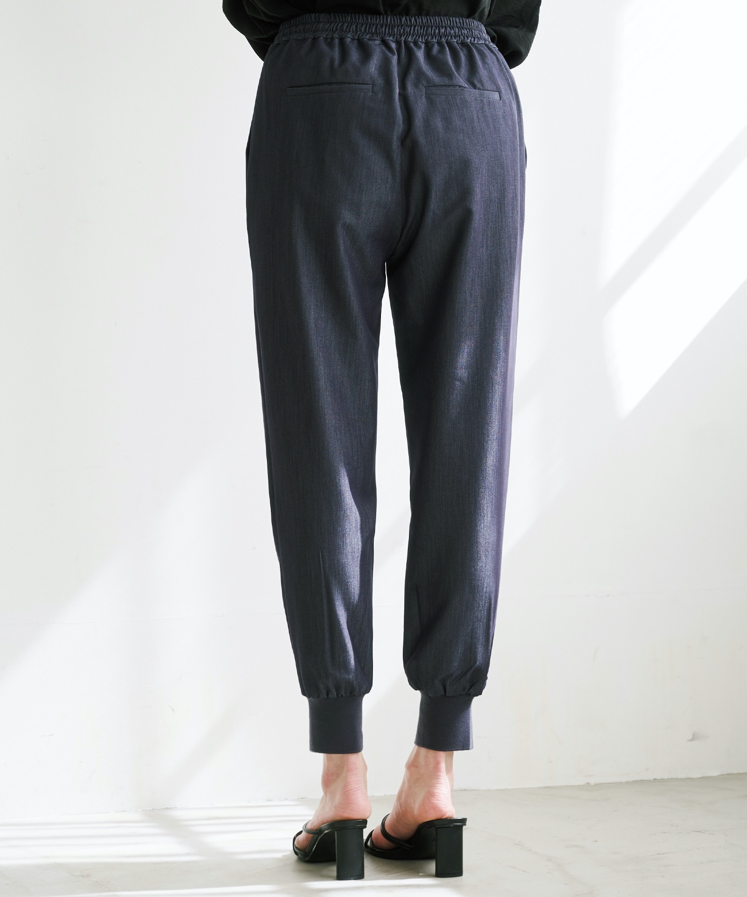 デニムライクジョガーパンツ Emma Taylor│STYLEDOOR スタイルドア