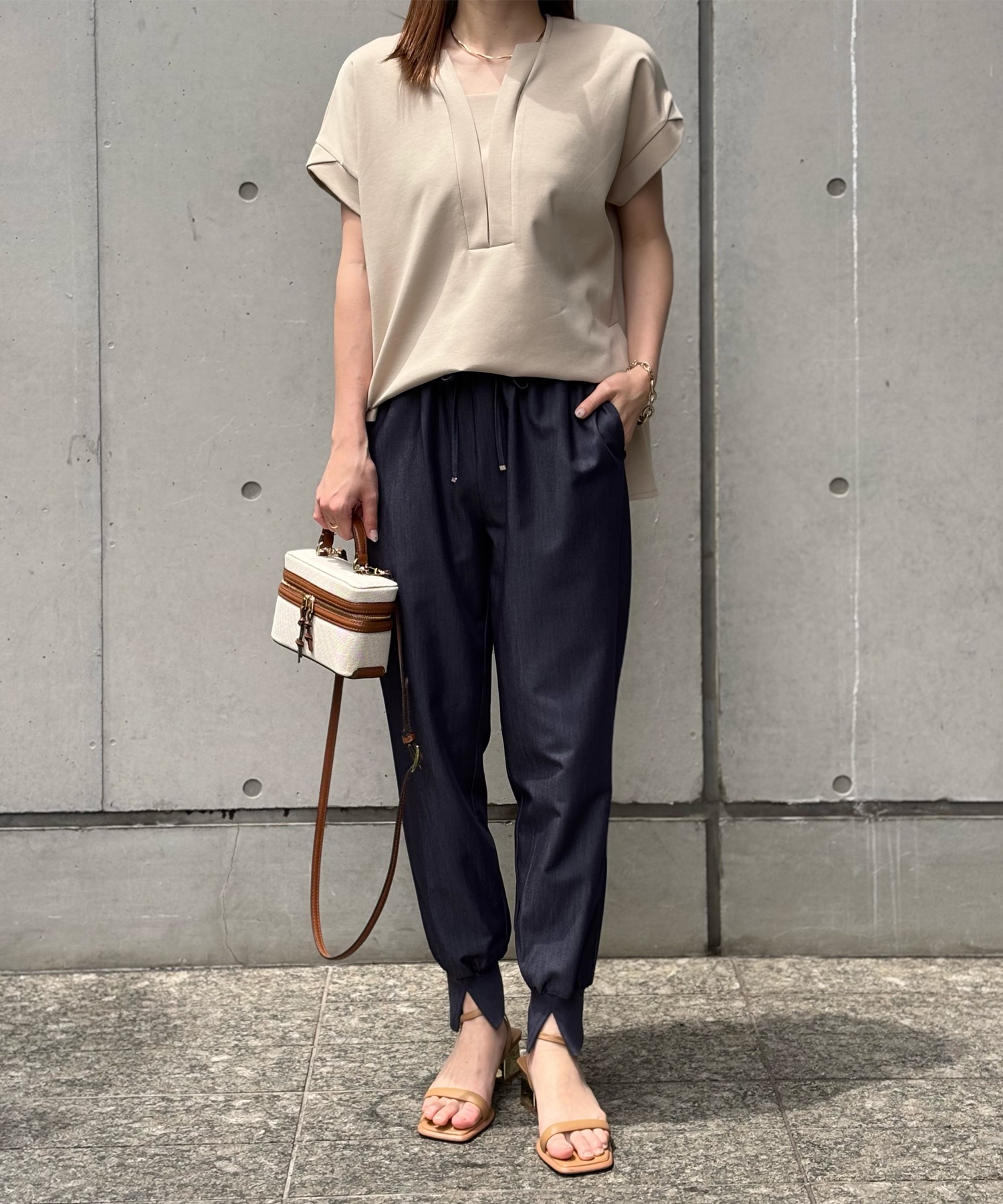 シオゴリ様 デニムライクジョガーパンツ Emma Taylor│STYLEDOOR スタイルドア