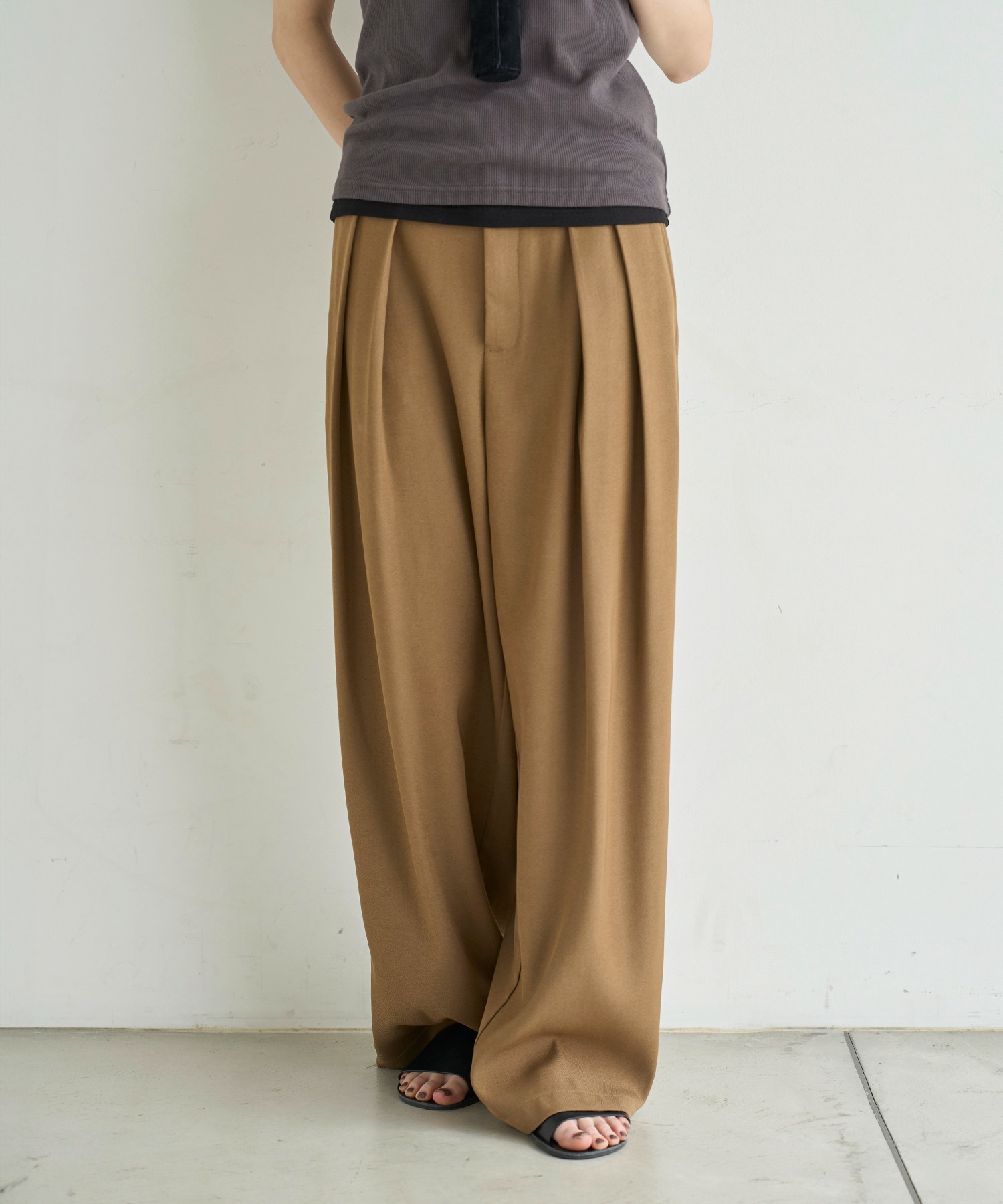 model：H166　着用サイズ：M