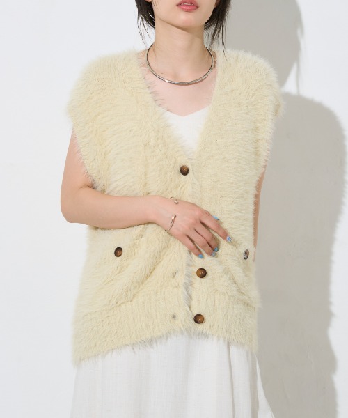 model：163cm / size：F