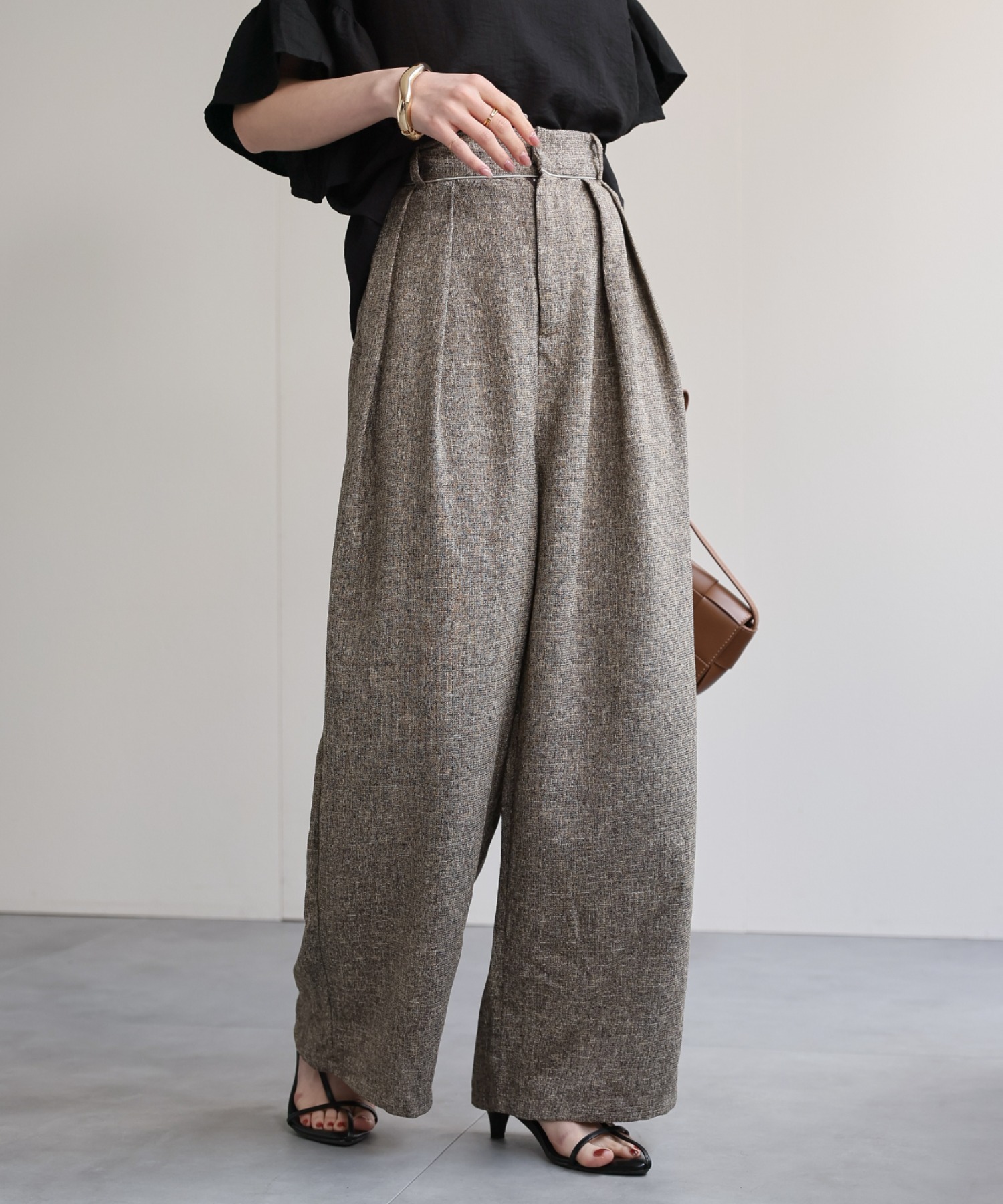 model：162cm 着用サイズ：F