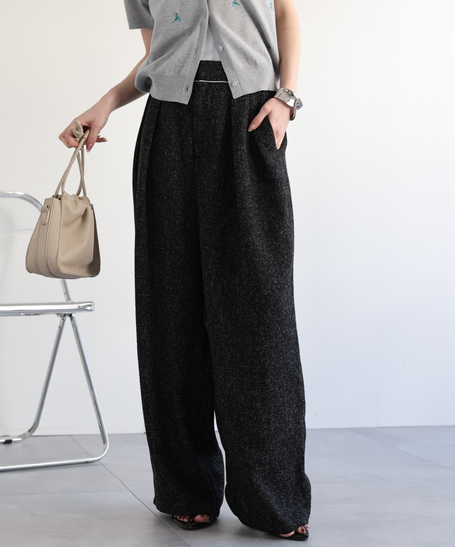 model：162cm 着用サイズ：F