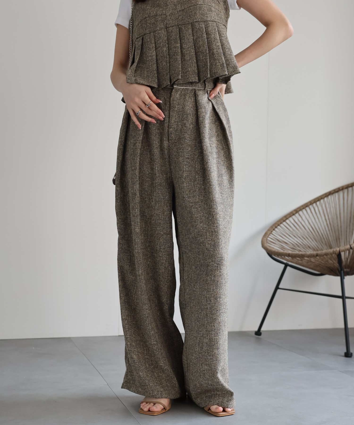 model：162cm 着用サイズ：F