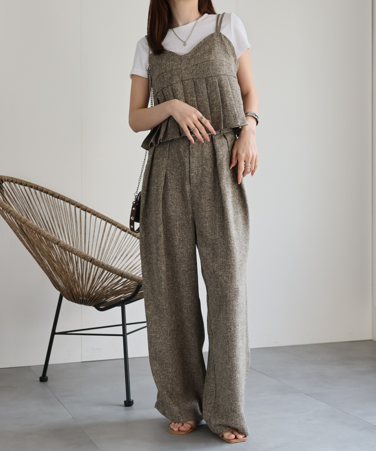 model：162cm 着用サイズ：F