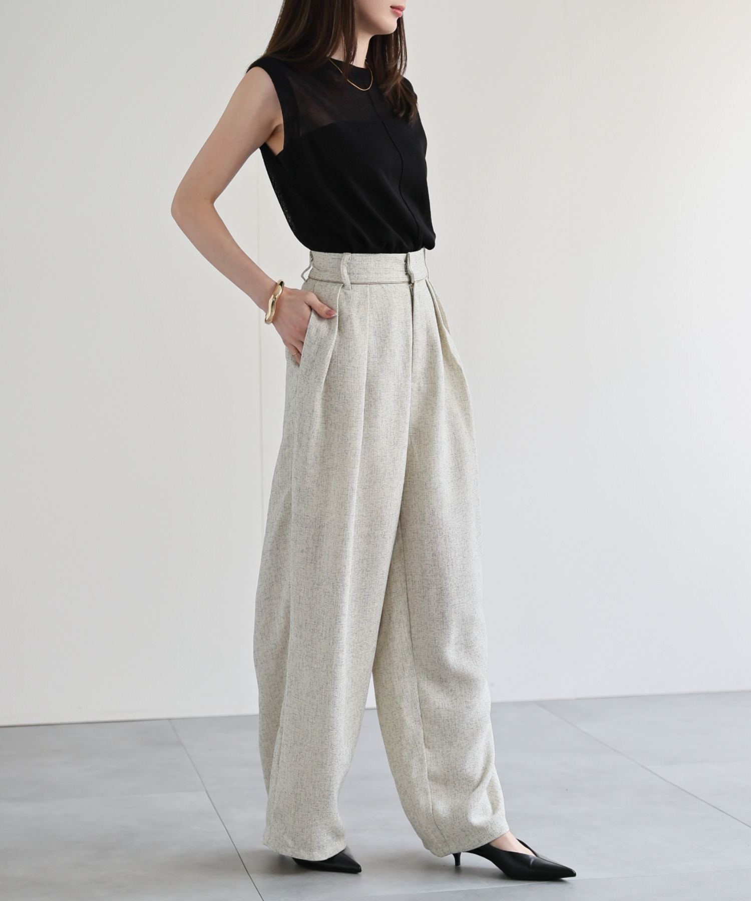 model：162cm 着用サイズ：F