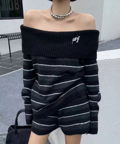 A'GEM/9 × .kom 『.KOM/ドットケーオーエム』Off-Shoulder Stripe Knit