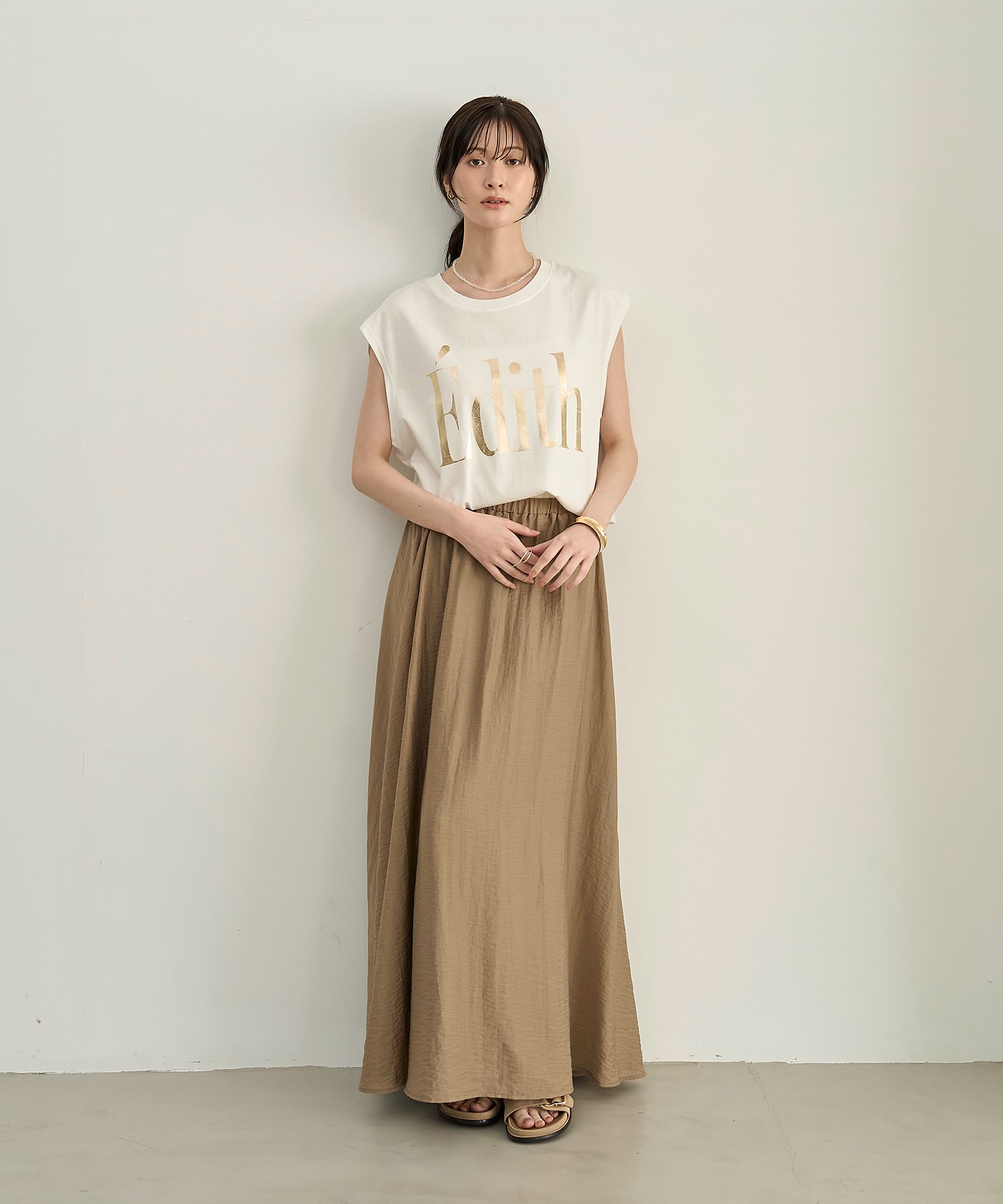 model：H166　着用サイズ：F