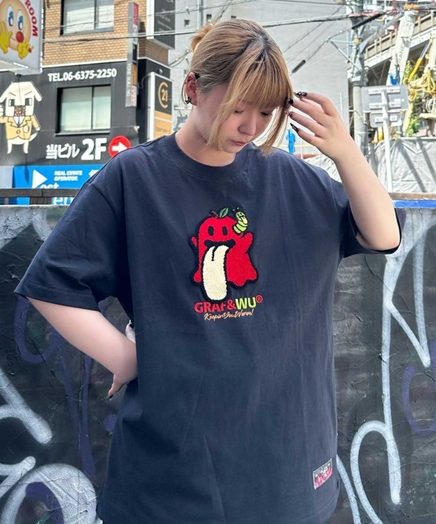 tシャツ A'GEM/9 × .kom 「GRAF＆WU/グラフアンドユー」 ワームアップルゴースト半袖Tシャツ レディース メンズ A'GEM/9 × .kom 『GRAF&WU/グラフアンドユー』 ワームアップル