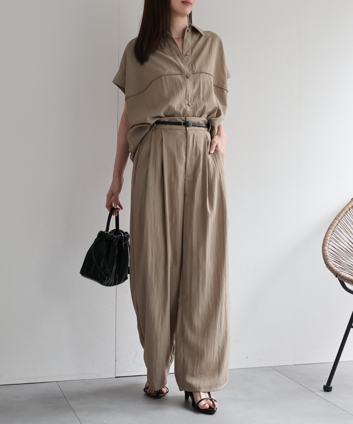 model：162cm 着用サイズ：F