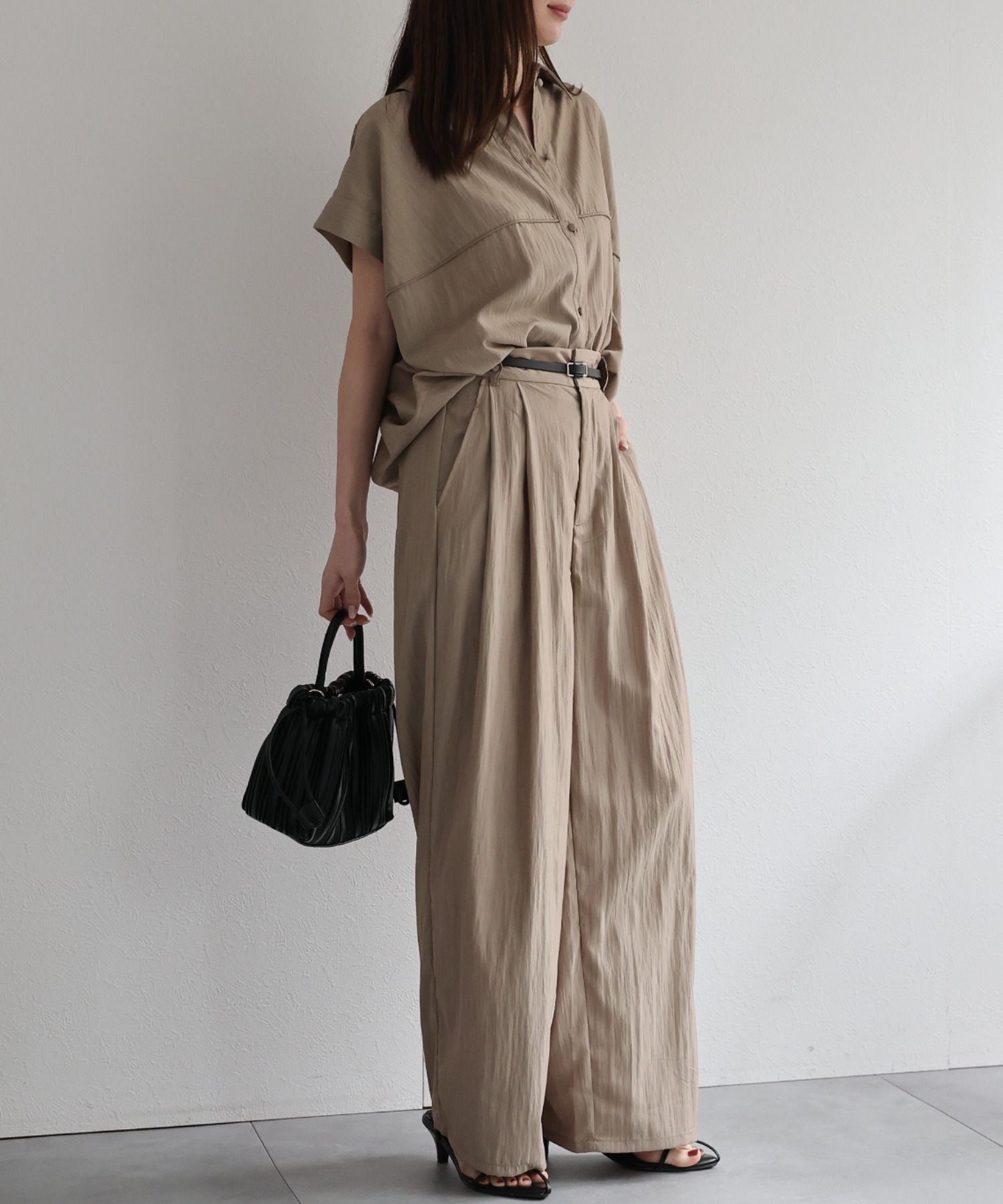 model：162cm 着用サイズ：F