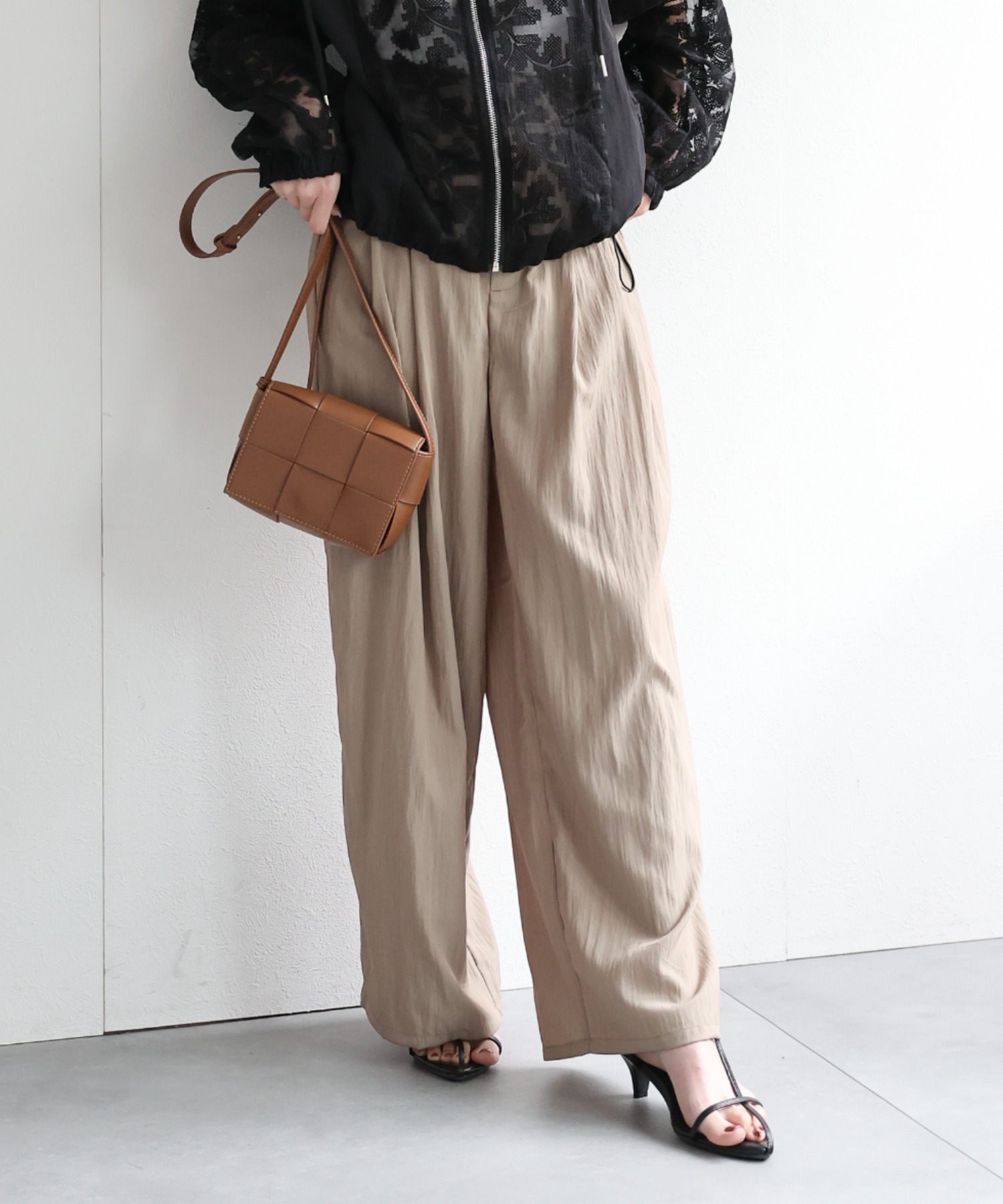 model：162cm 着用サイズ：F