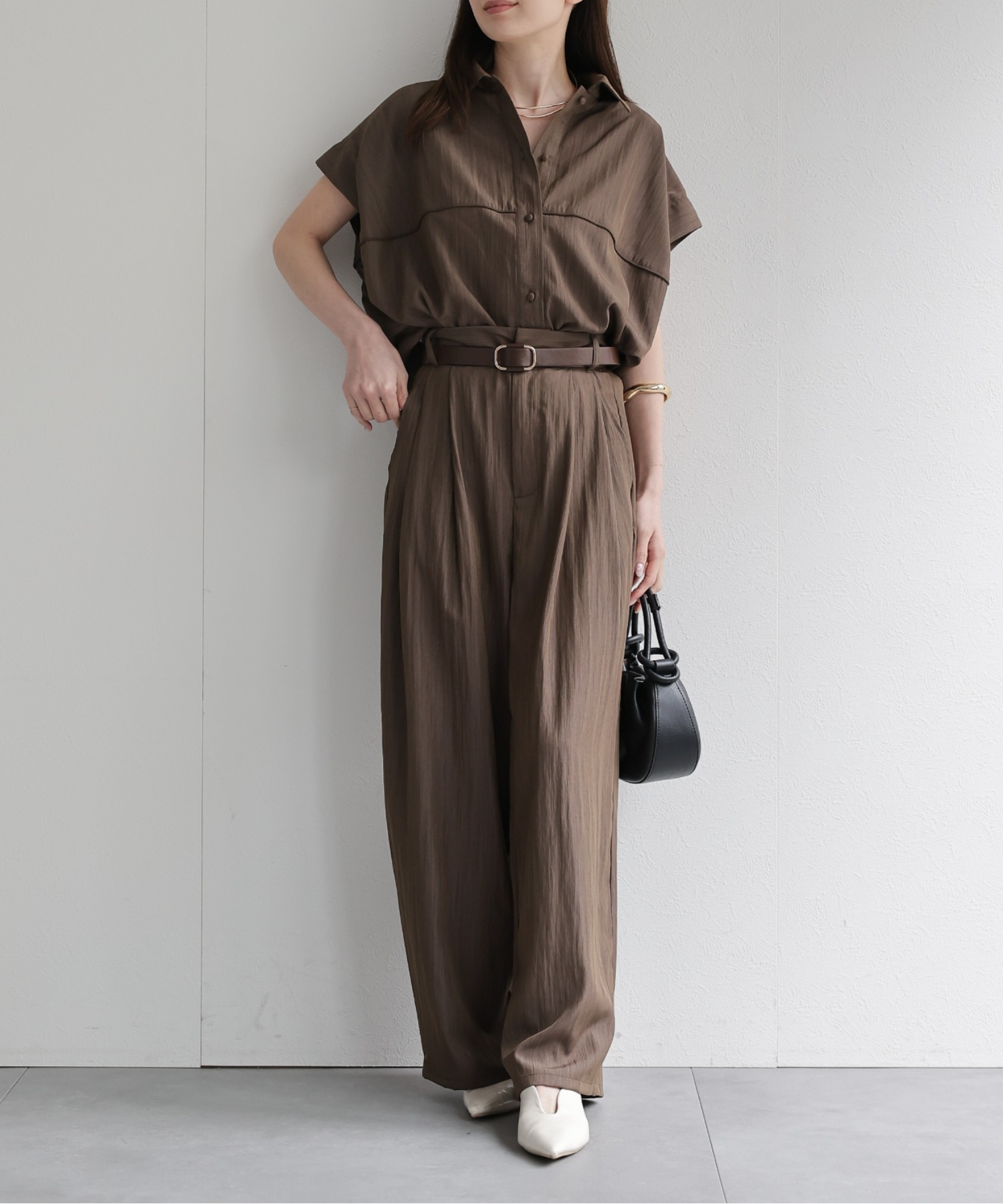 model：162cm 着用サイズ：F
