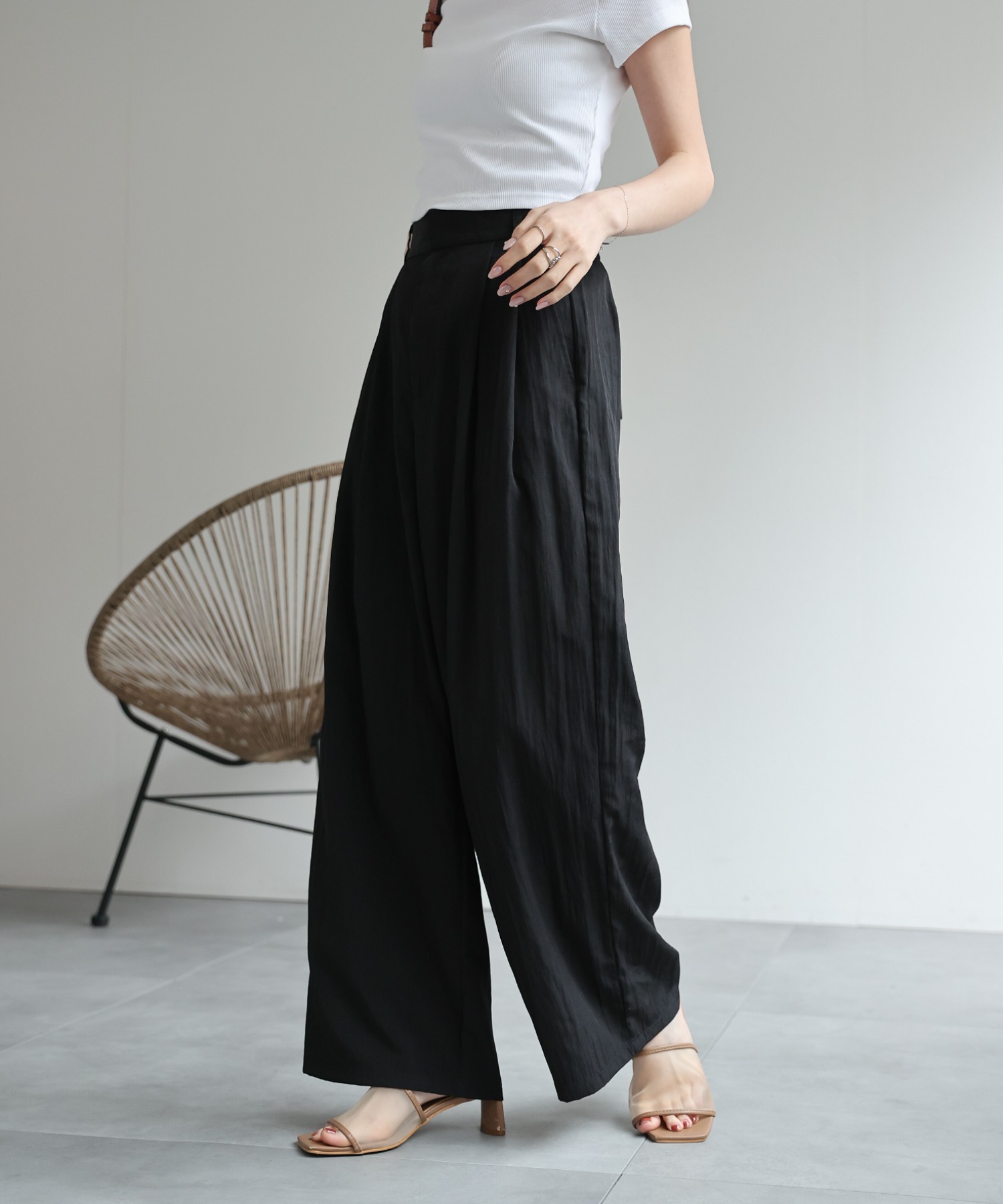 model：162cm 着用サイズ：F