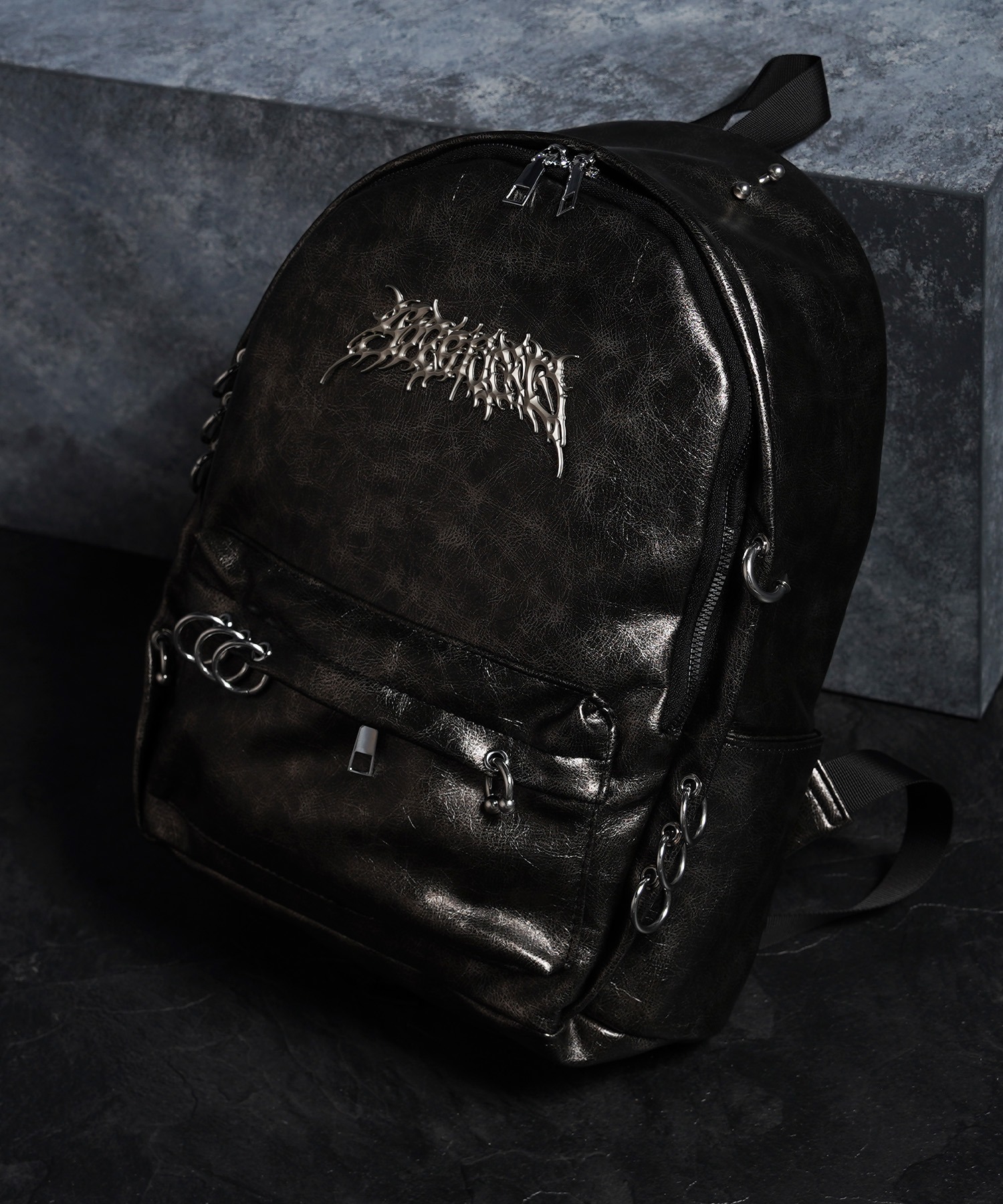 【GLARE】メタルロゴ バックパック l logo backpack GLARE】メタルロゴ バックパック / l logo backpack 【公式通販】