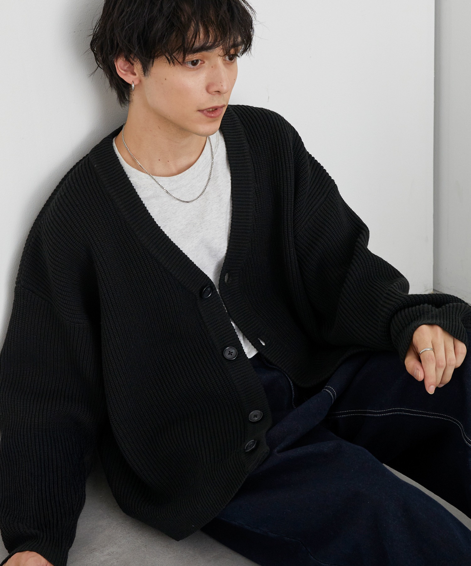 バルキー片畦編み オーバーサイズ Vネック ボリュームニット