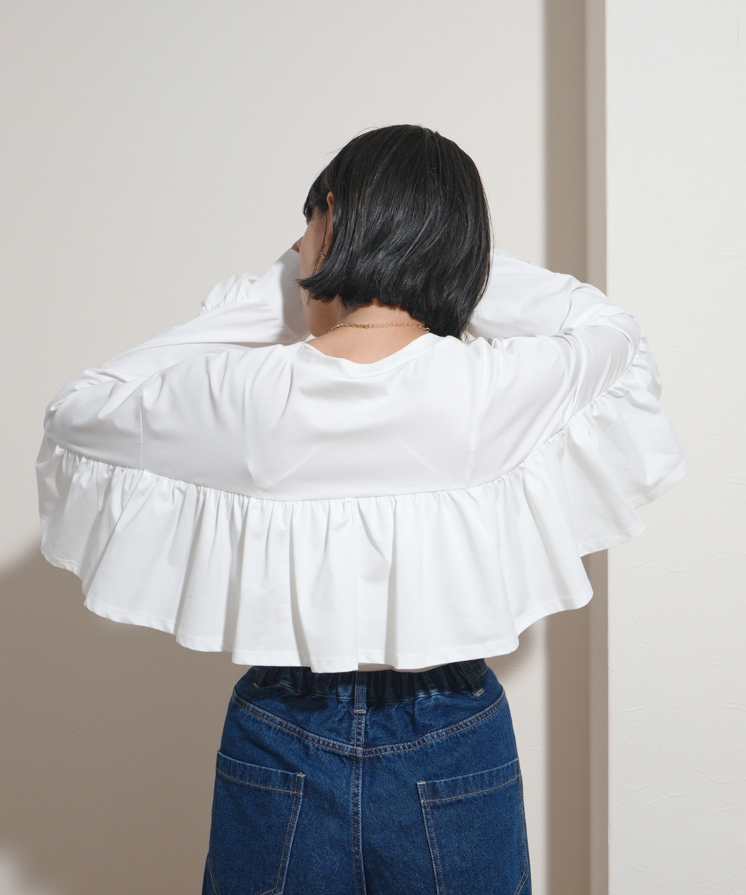 オーバーサイズバックフリルロンT Palm Riche│Eimee Law & LHELBIE