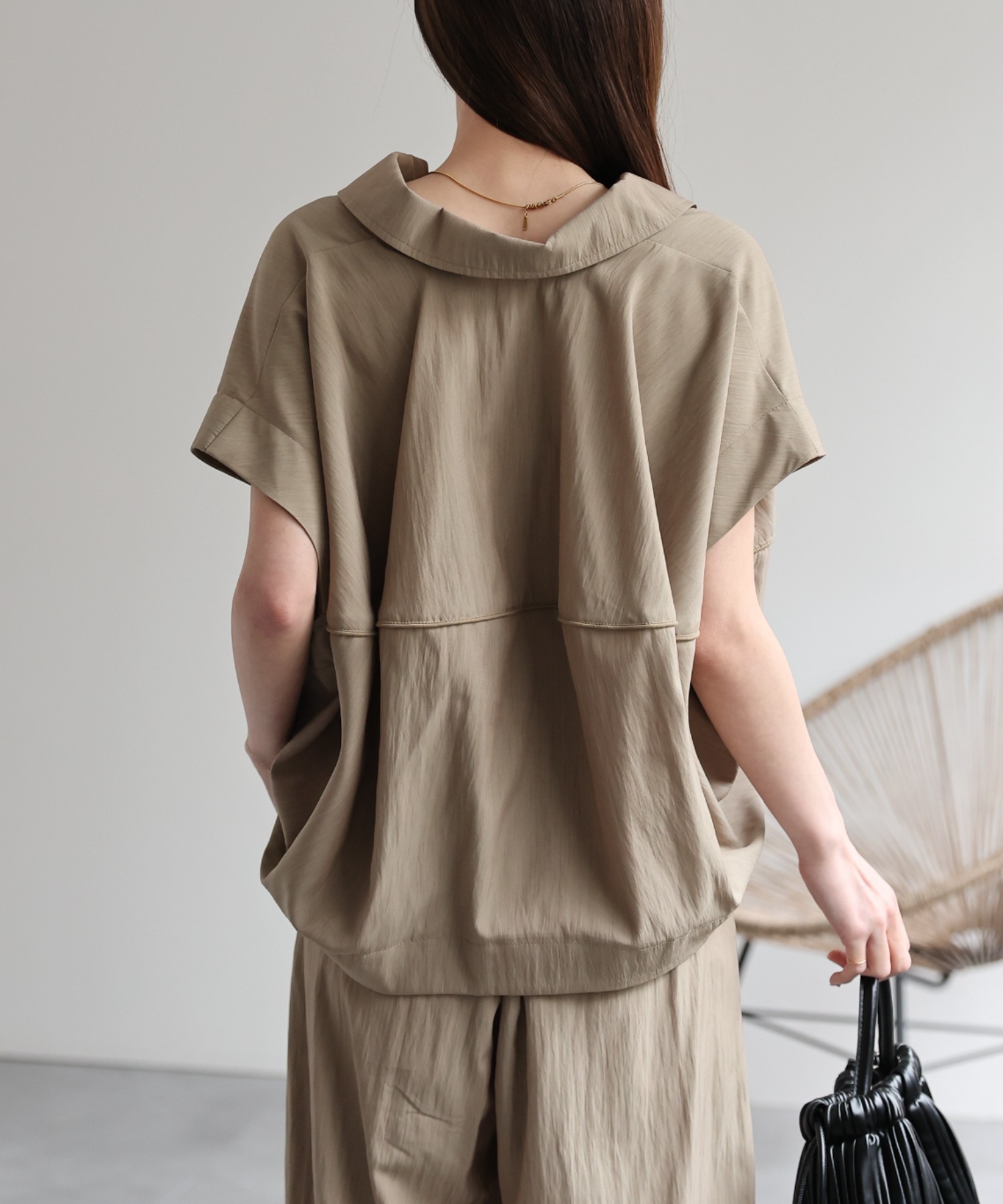 model：162cm 着用サイズ：F