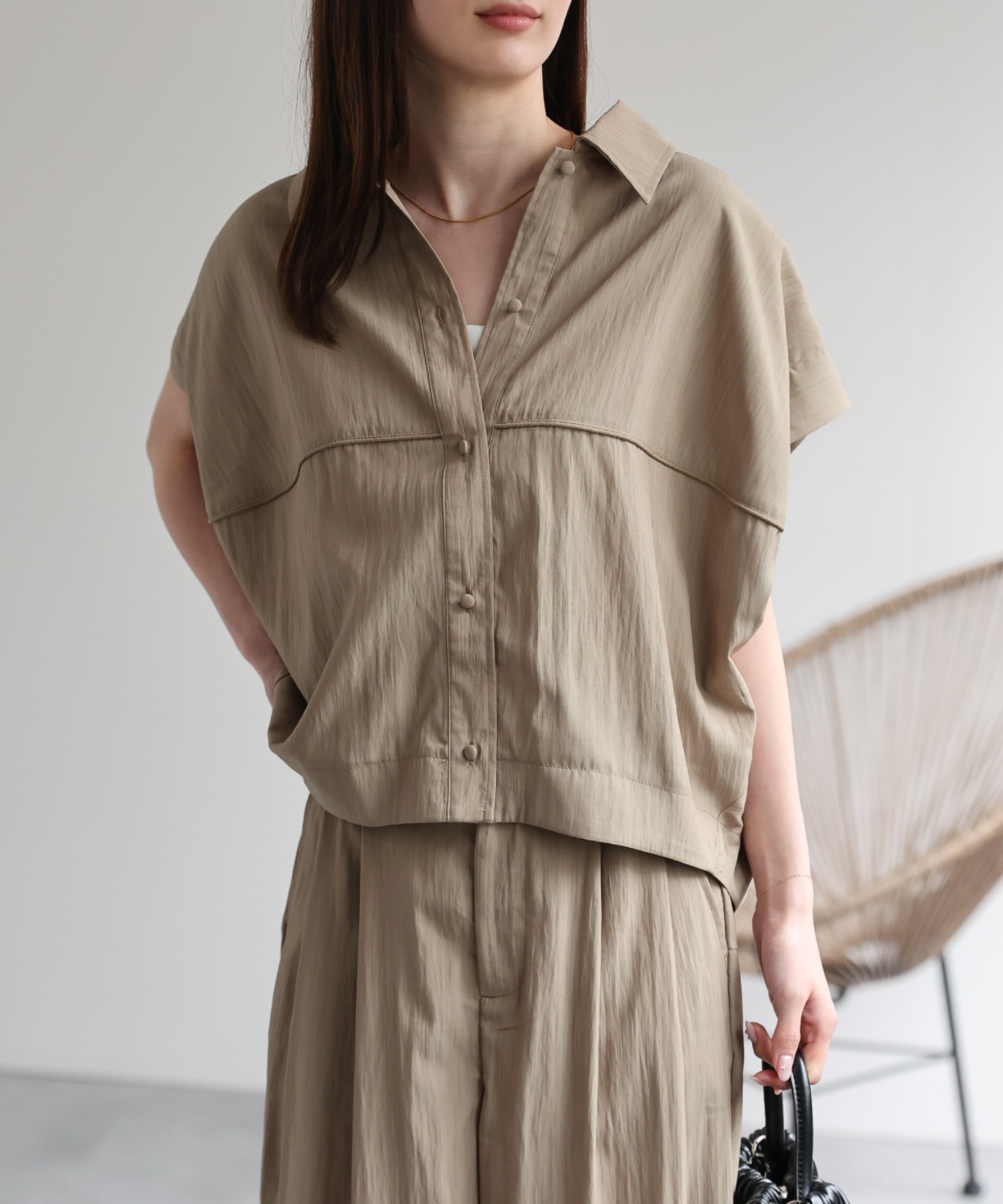 model：162cm 着用サイズ：F
【セットアップ対応：SA26054(同素材スラックス)】