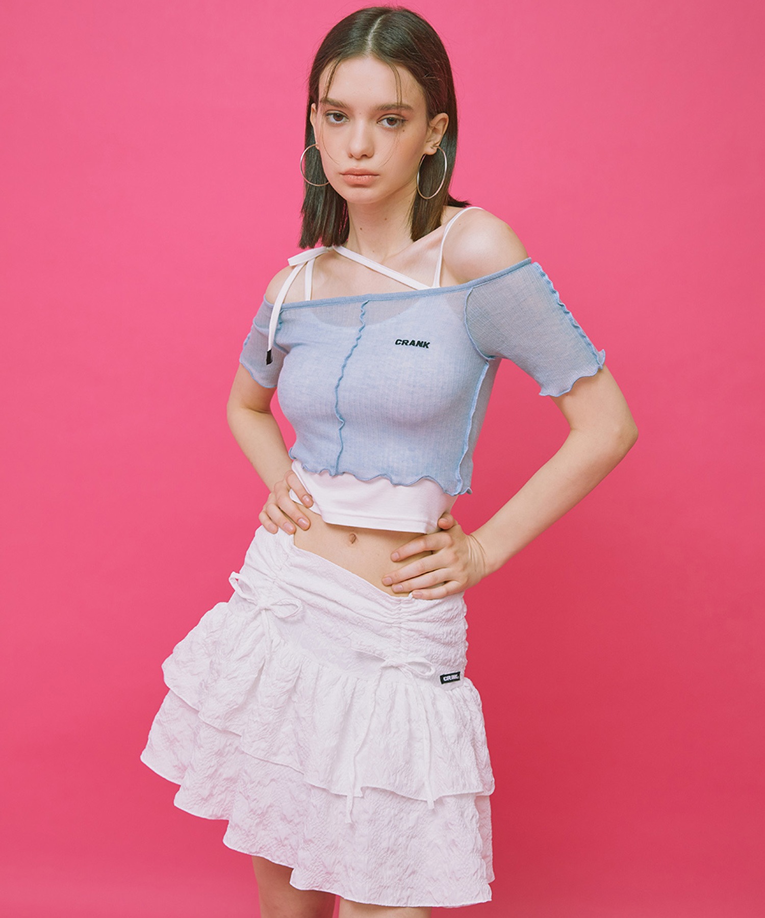 CRANK/クランク』WAVE OFF SHOULDER/ウェーブオフショルダー
