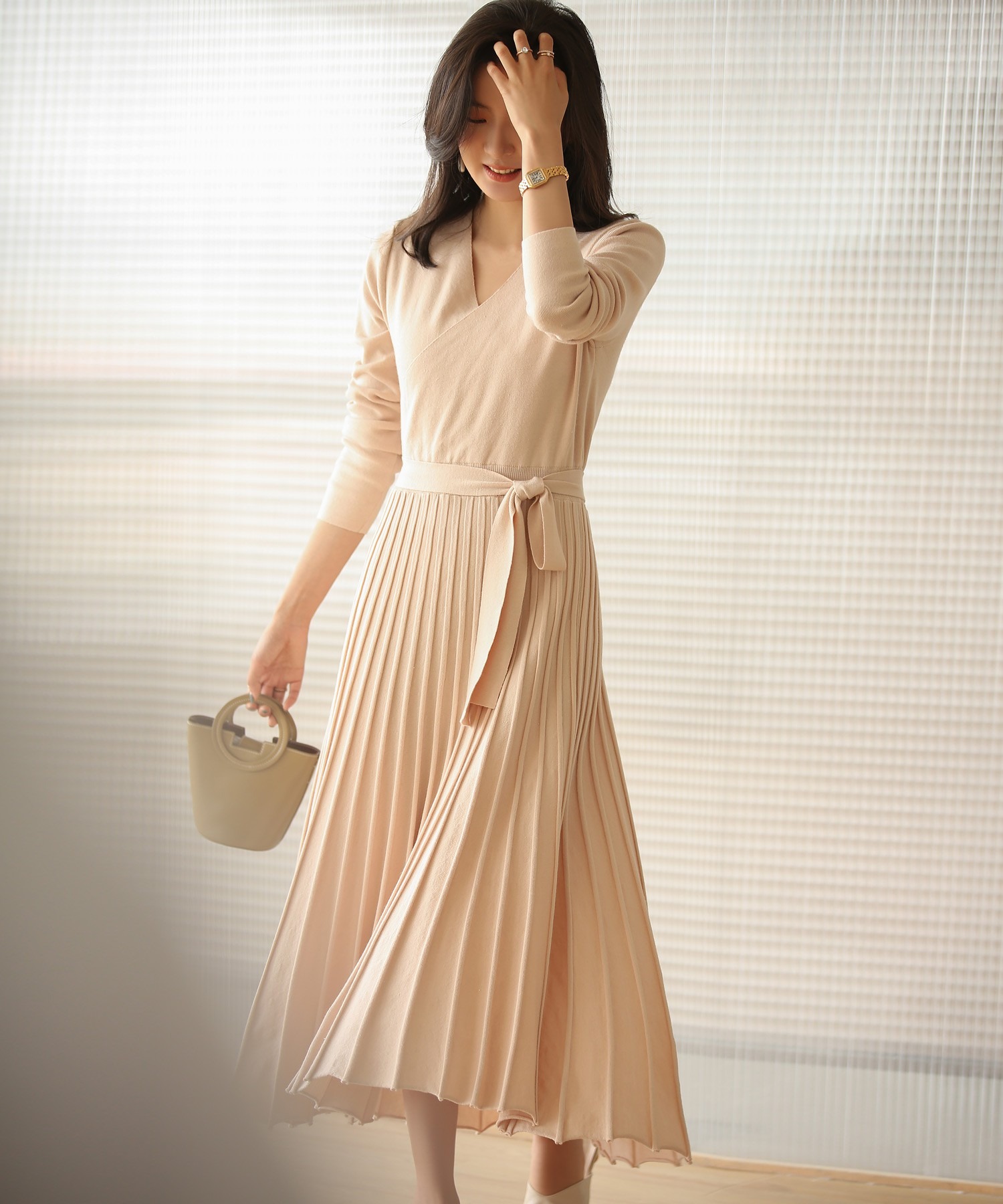 リブプリーツaラインロングニットワンピース Sas Unibuc Ro