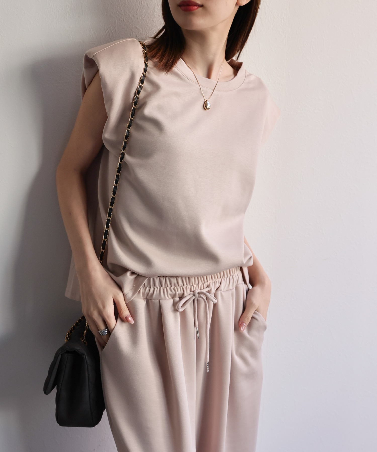 model:162cm 着用サイズ:F