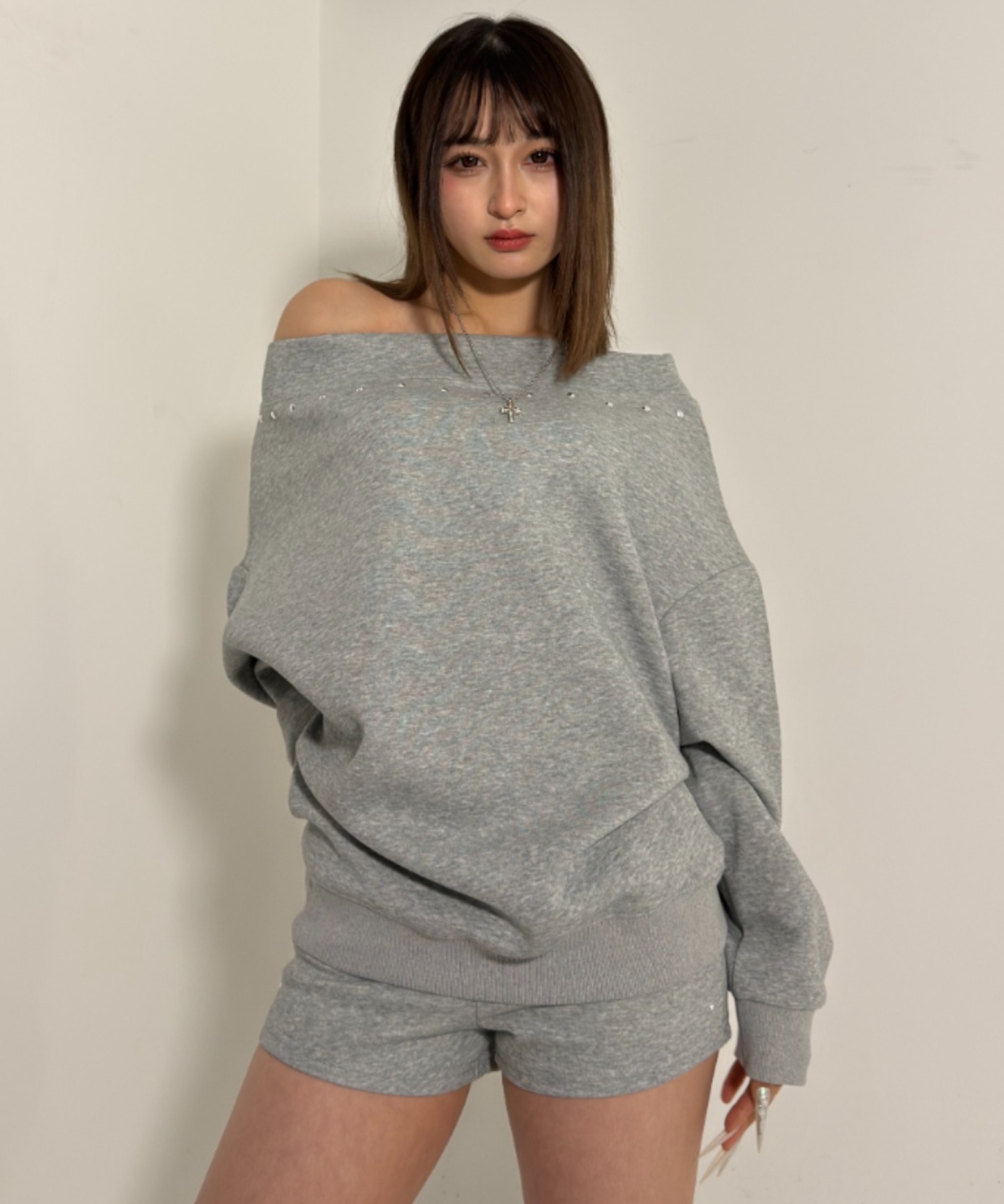 トップス KOME A'GEM/9 × .kom 『.kom/ドットケーオーエム』 オフショルダー