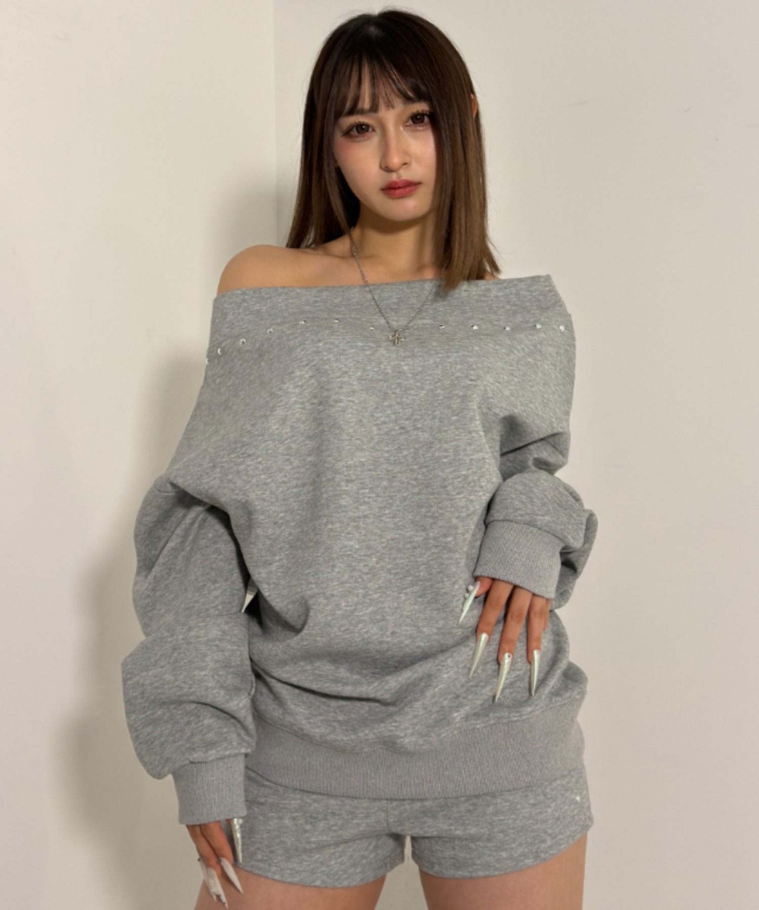 A'GEM/9 × .kom 『.kom/ドットケーオーエム』 オフショルダー