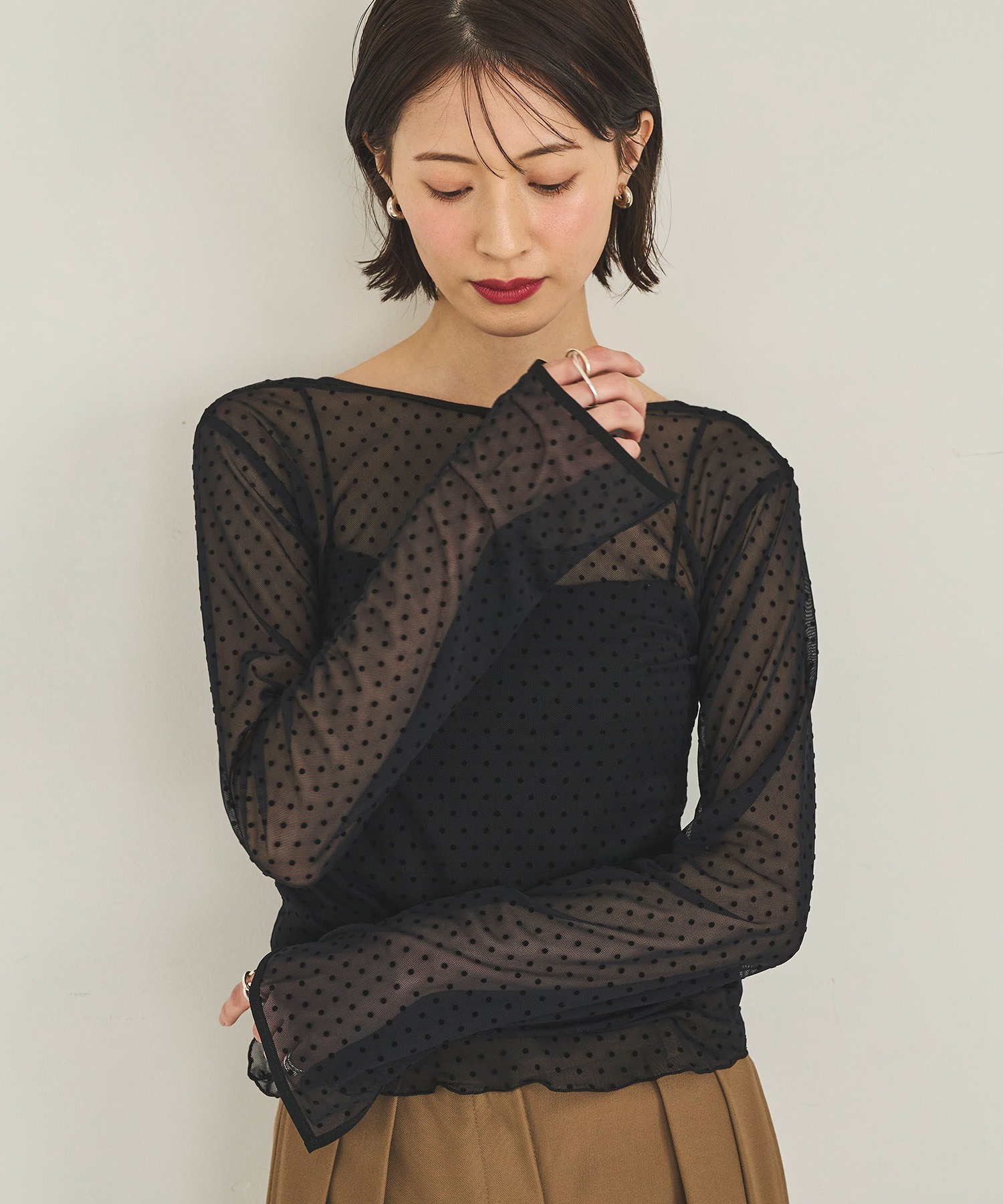 model：H166　着用サイズ：F