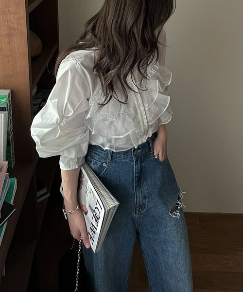 organdyfrill layered point gather sleeve