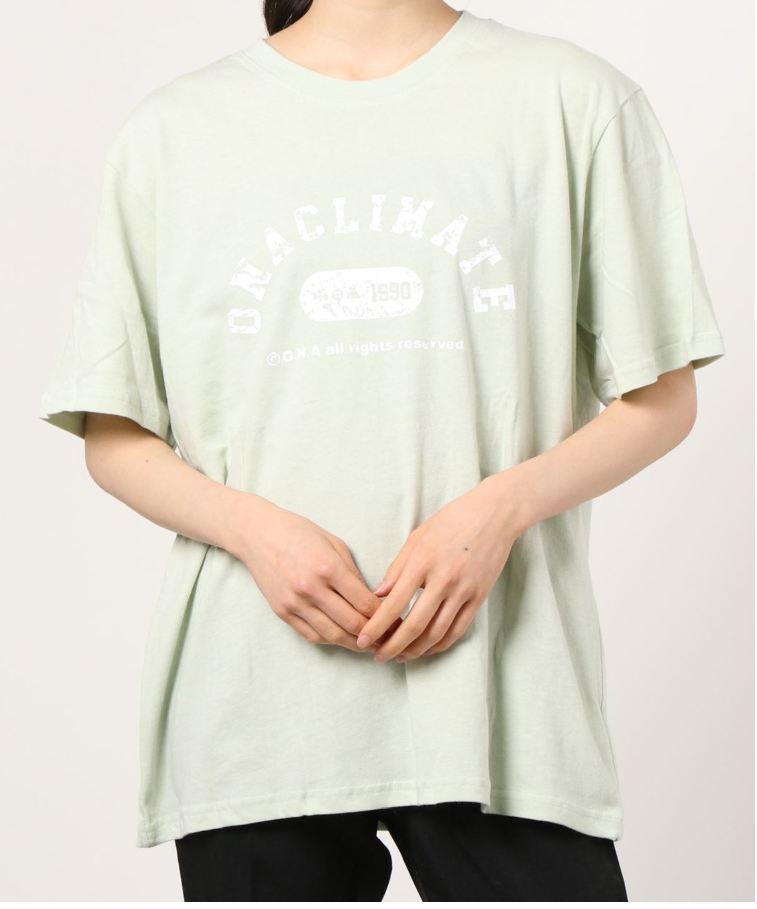 ONA/オーエヌエー』ONA CRACK LINE SHORT SLEEVE TEE/プリントデザイン