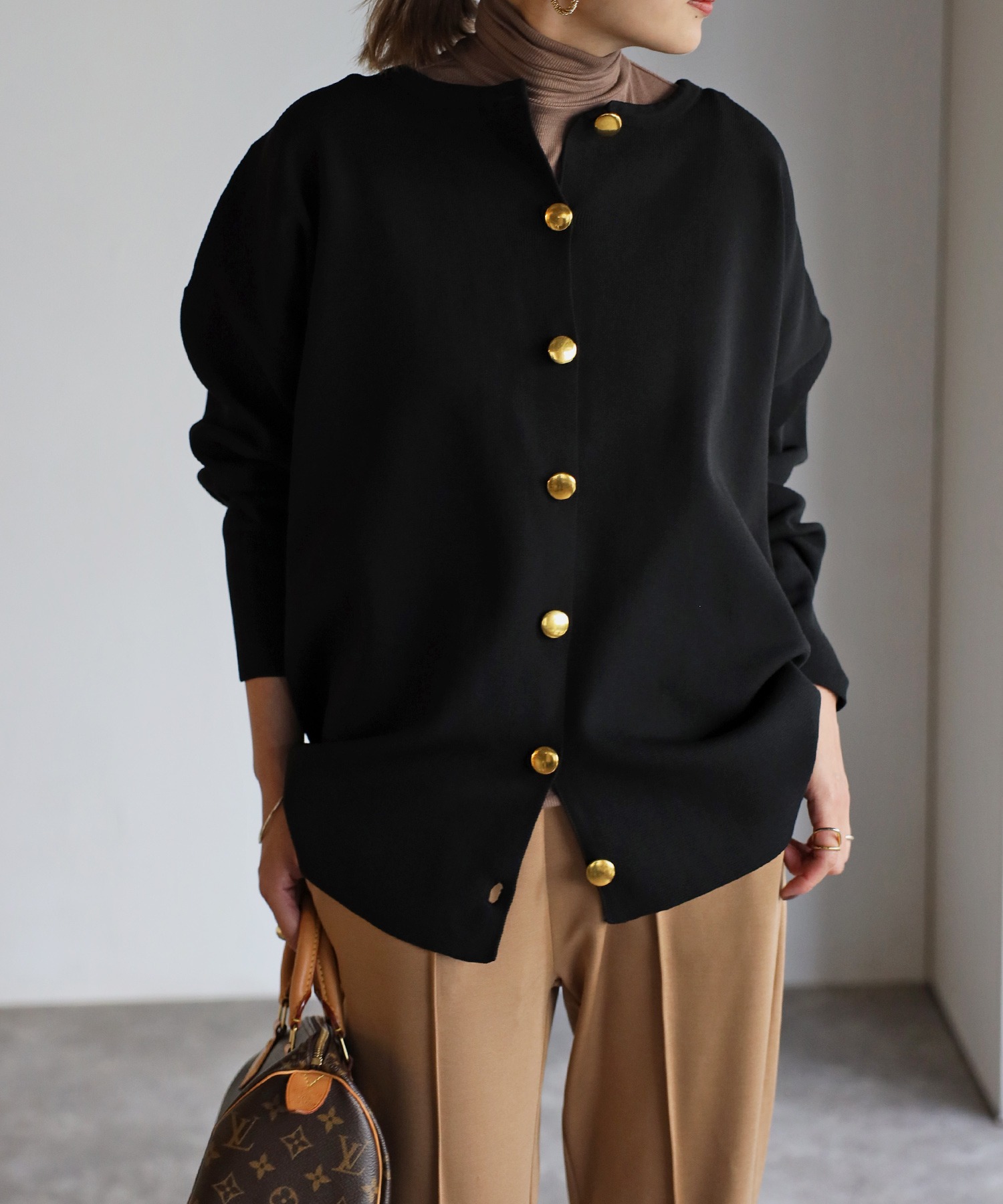 model：H158 着用サイズ：FREE