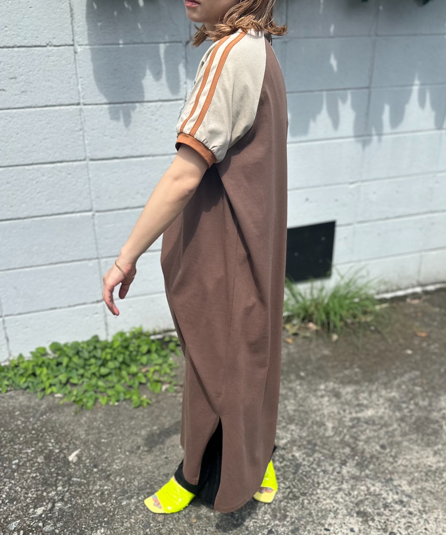 ブラウン