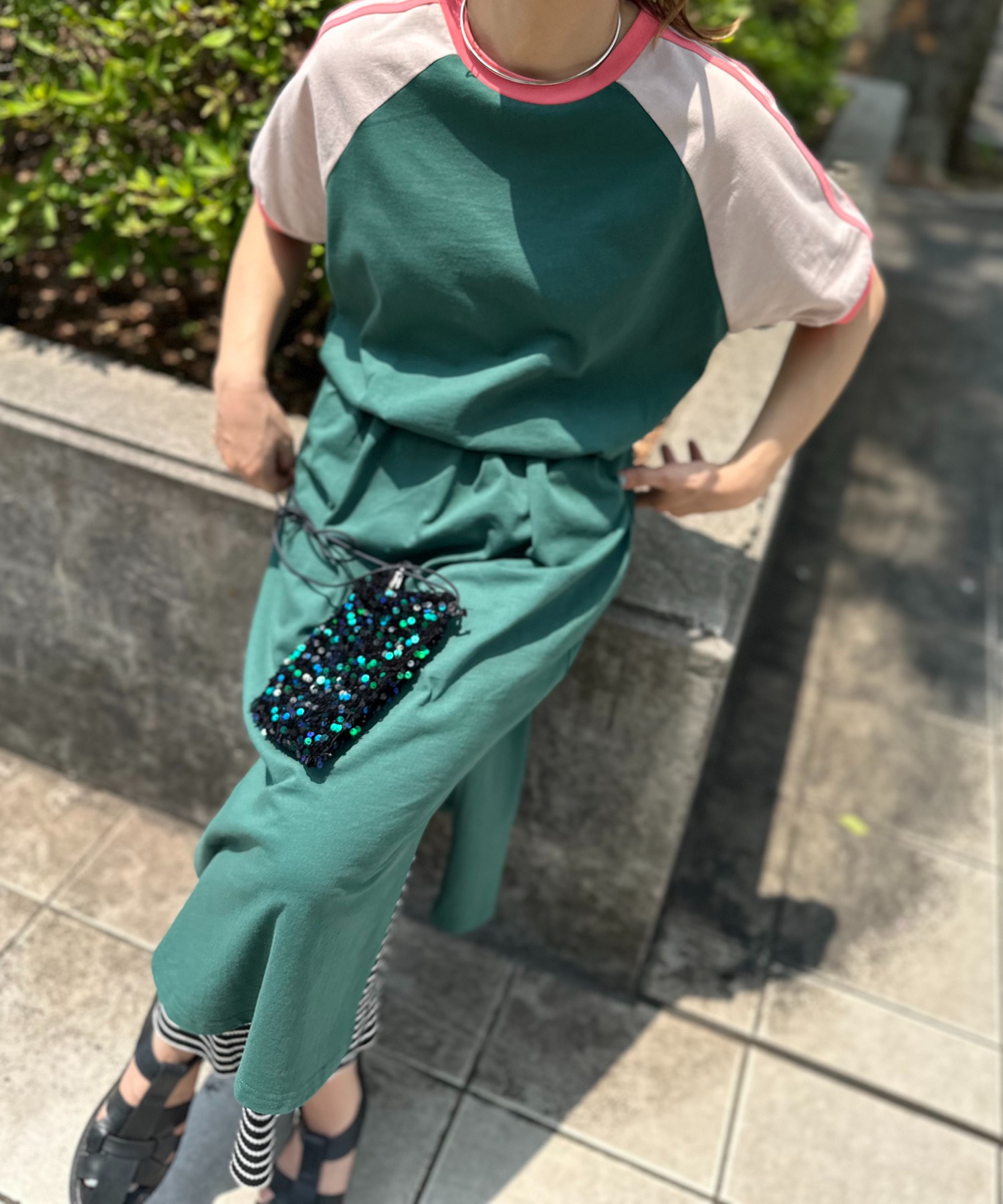 グリーン
model:154cm 着用サイズ:FREE