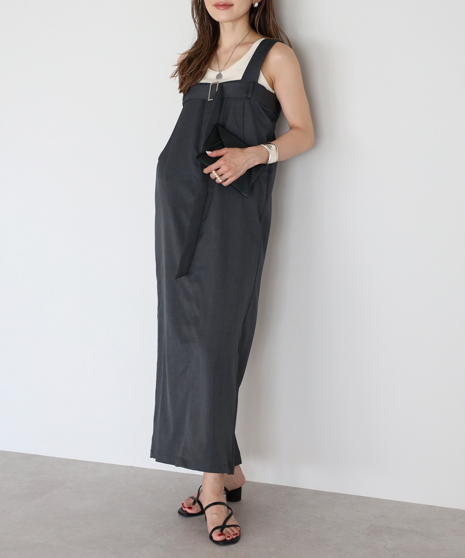 model：H165 着用サイズ：FREE