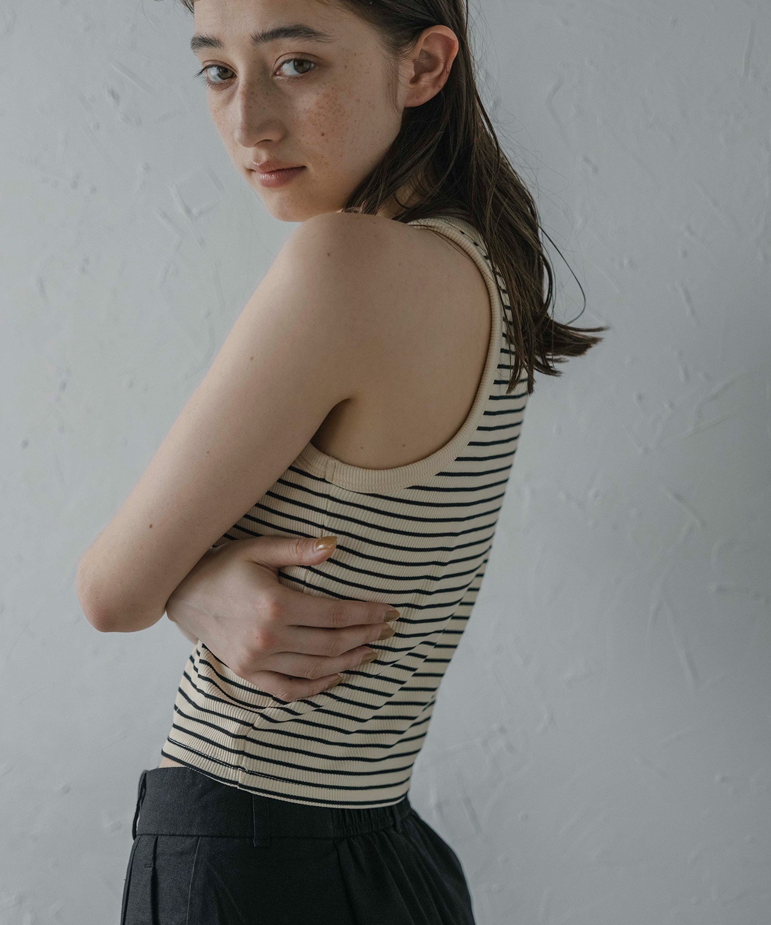 model：H164 着用サイズ：FREE