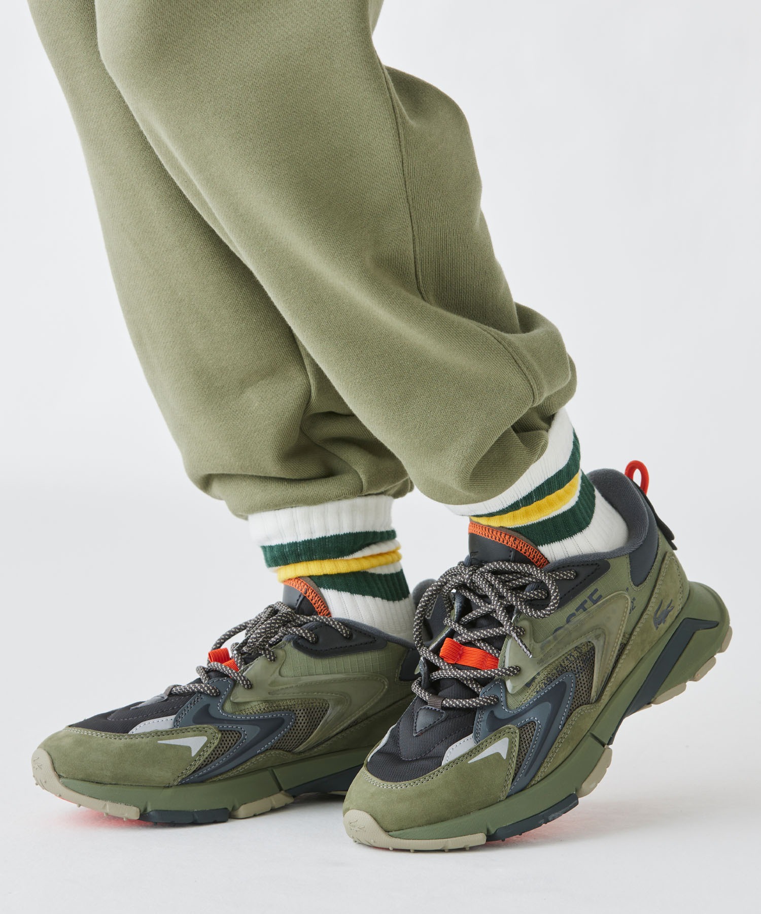 メンズ L003 NEO TECH 224 1 SMA 厚底スニーカー