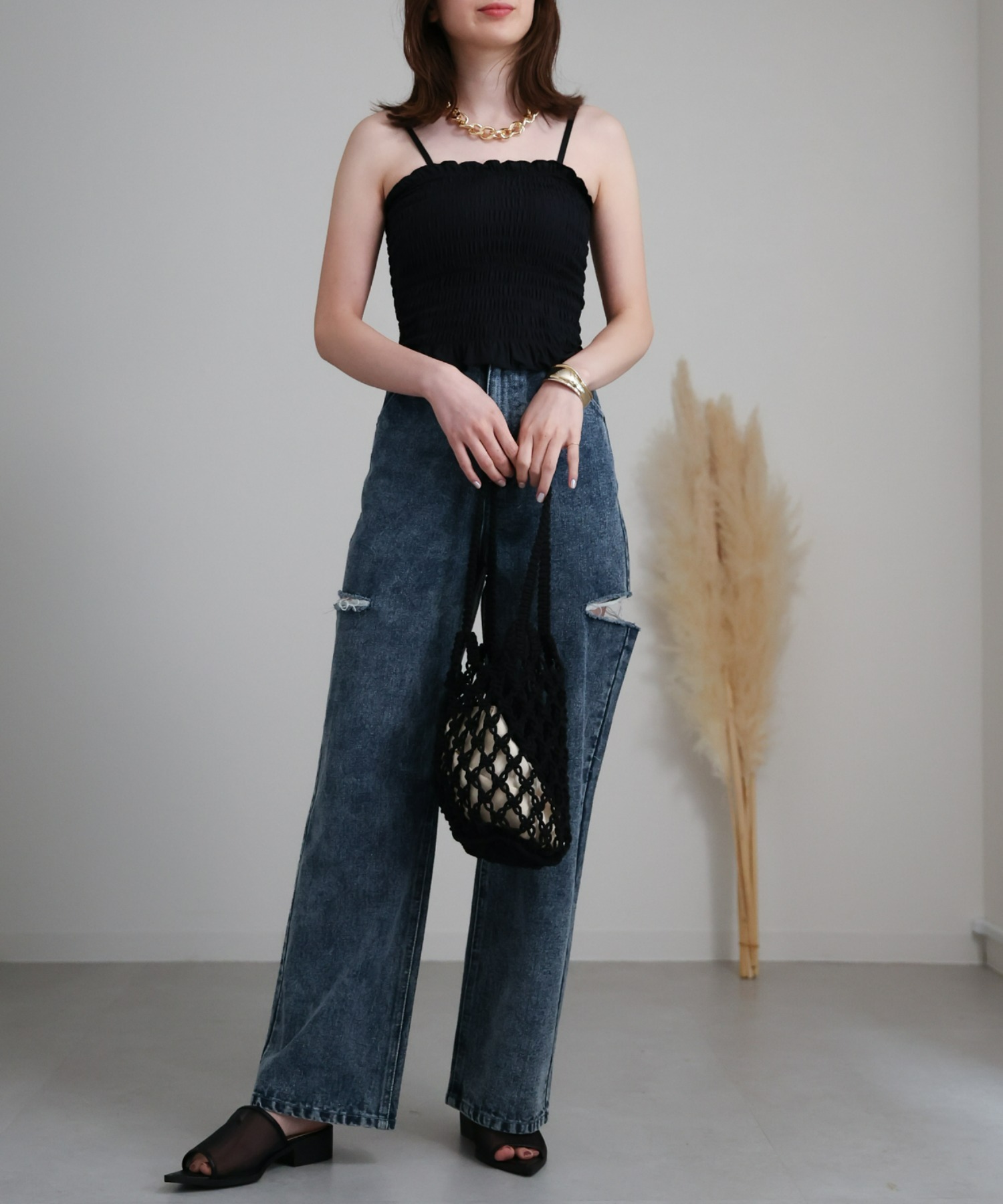 model：162cm 着用サイズ：F