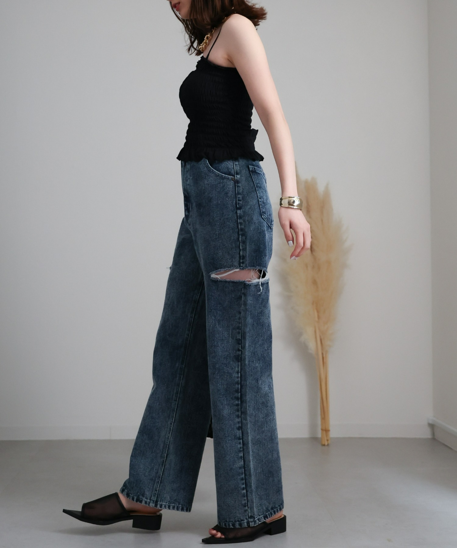 model：162cm 着用サイズ：F
