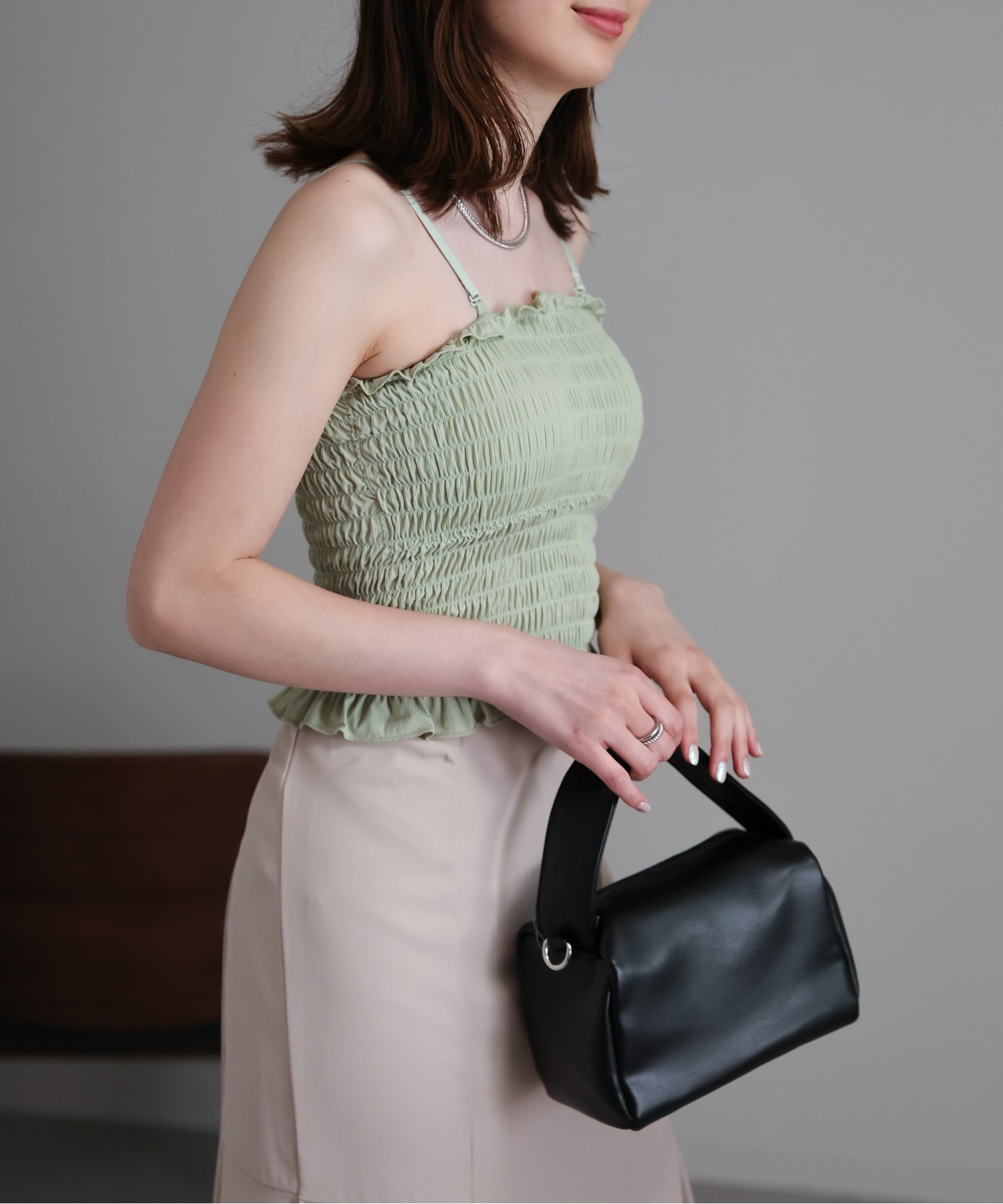 model：162cm 着用サイズ：F