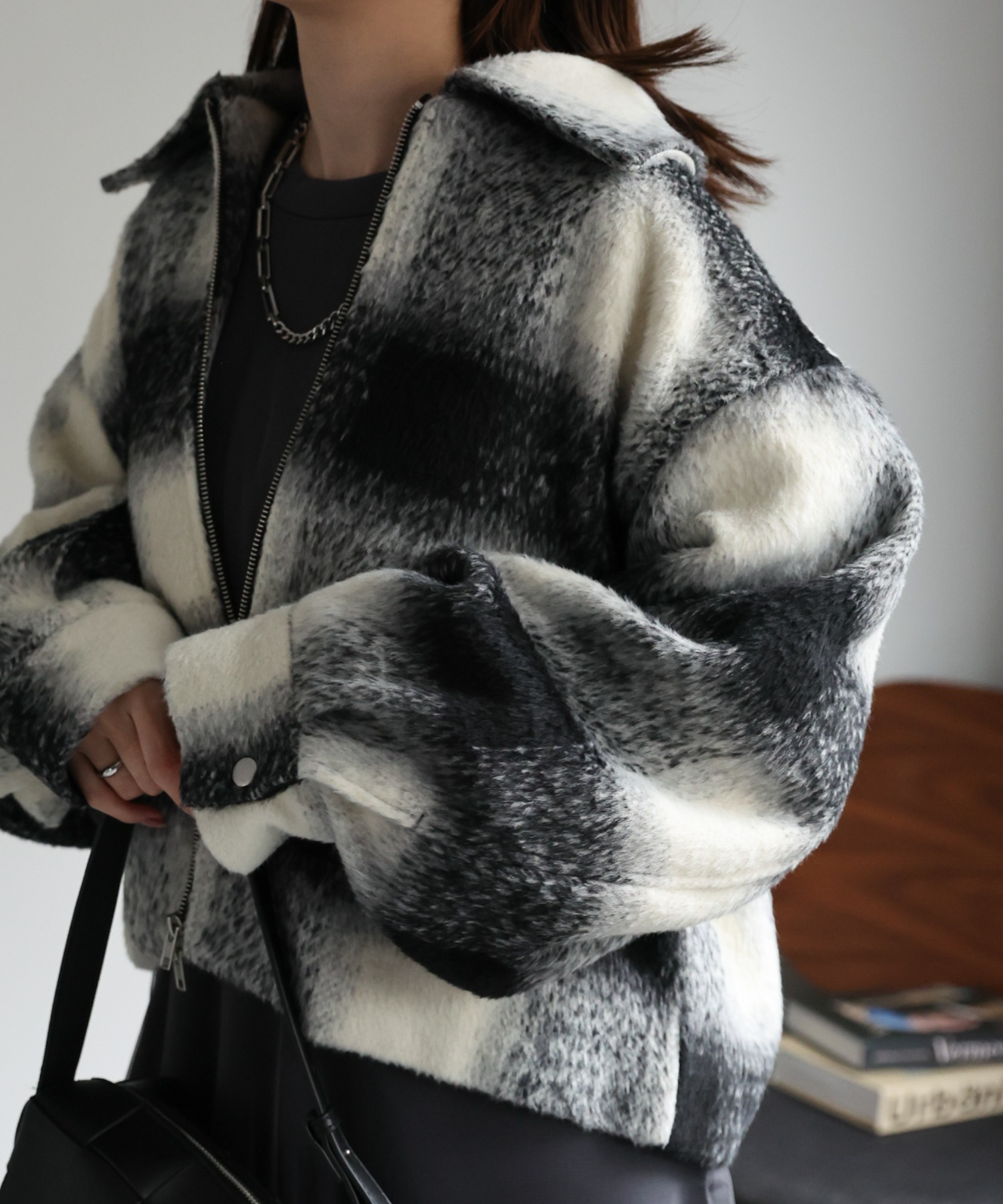 model：162cm 着用サイズ：F