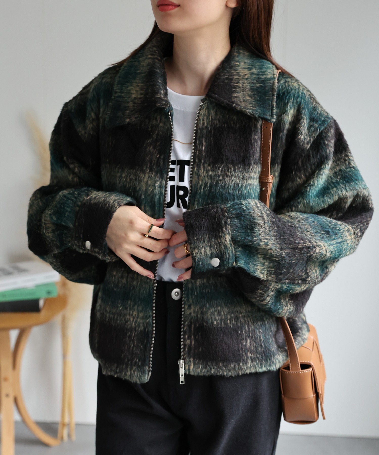 model：162cm 着用サイズ：F