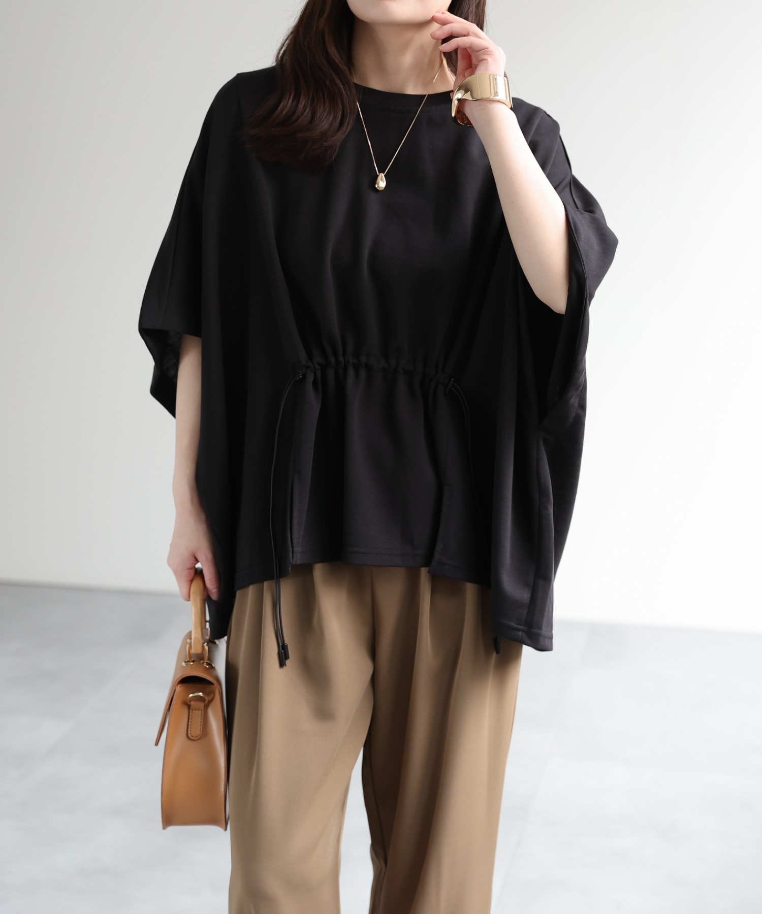 model：156cm　着用サイズ：FREE